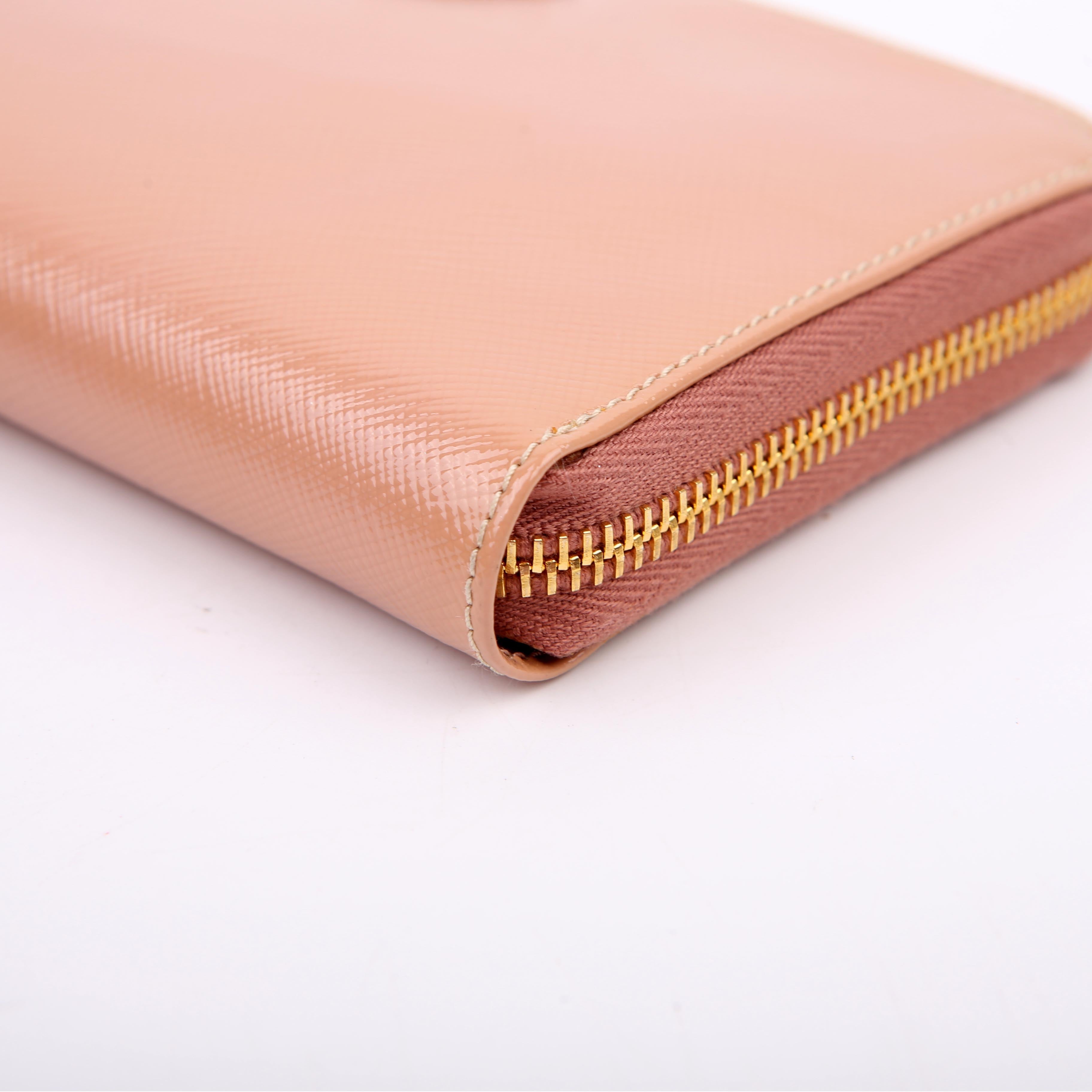 Saffiano Vernice Zip Around Wallet Nude