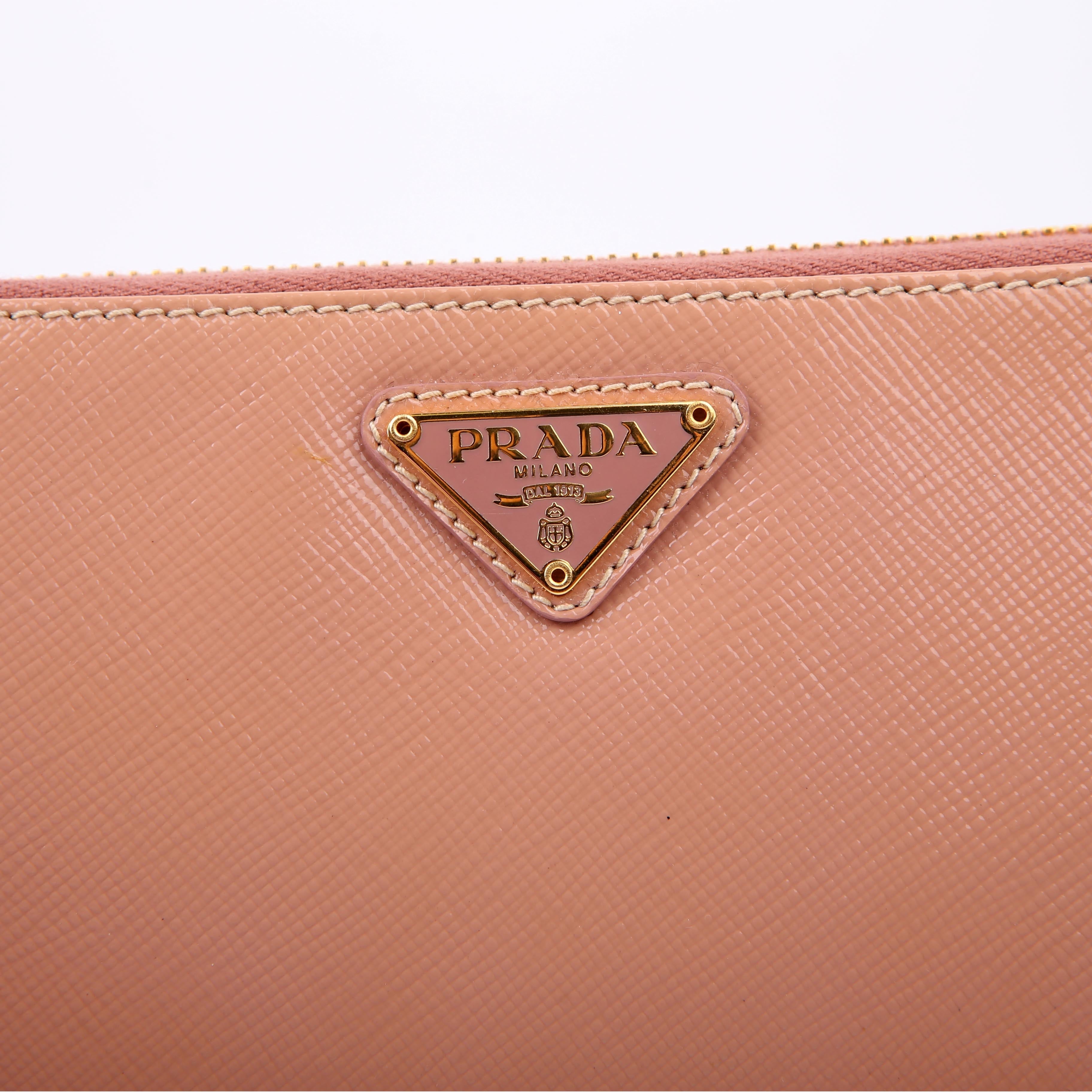 Saffiano Vernice Zip Around Wallet Nude