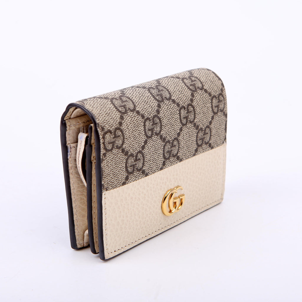 658610 GG Supreme Marmont Card Case White