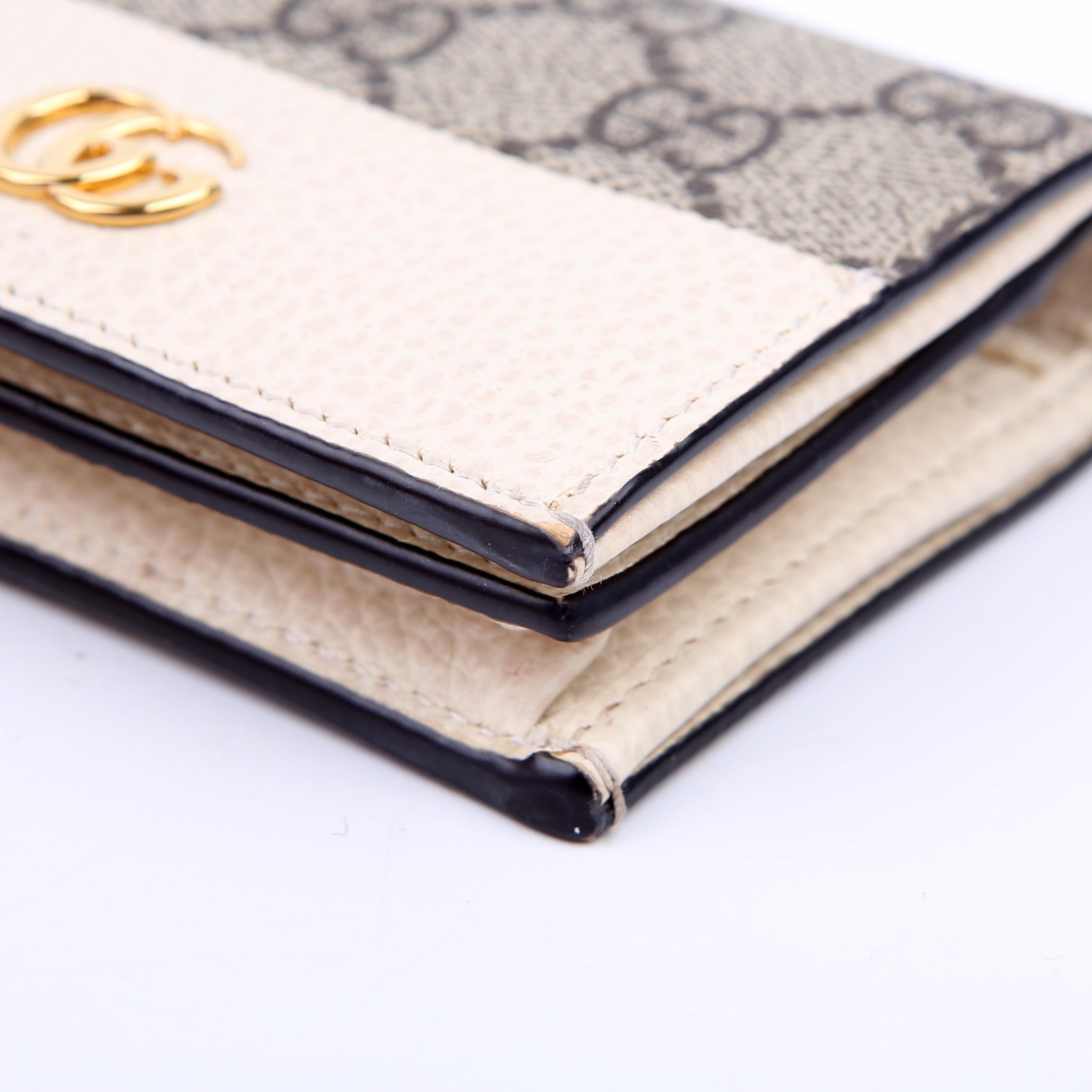 658610 GG Supreme Marmont Card Case White
