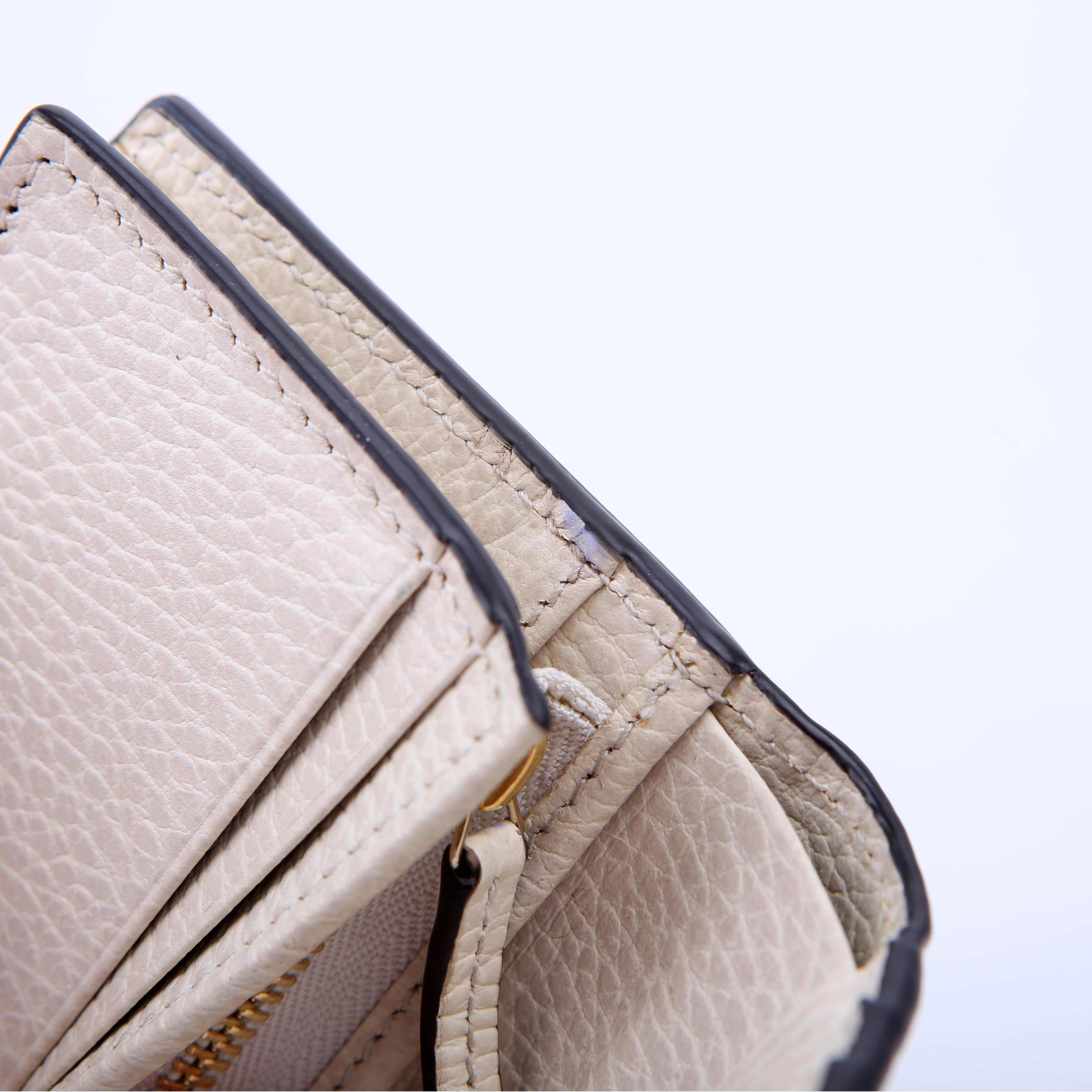 658610 GG Supreme Marmont Card Case White