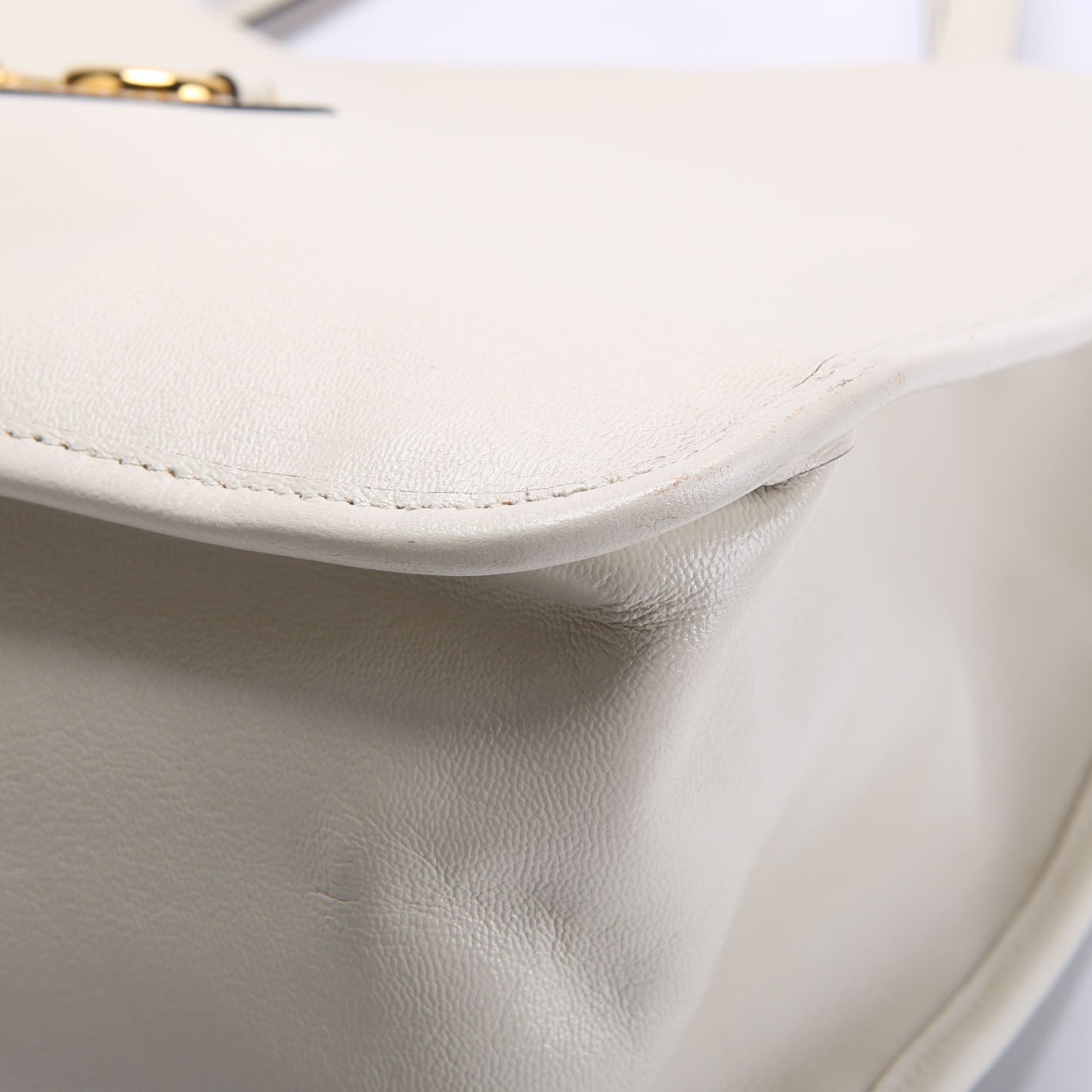 623694 1955 Horsebit Tote White