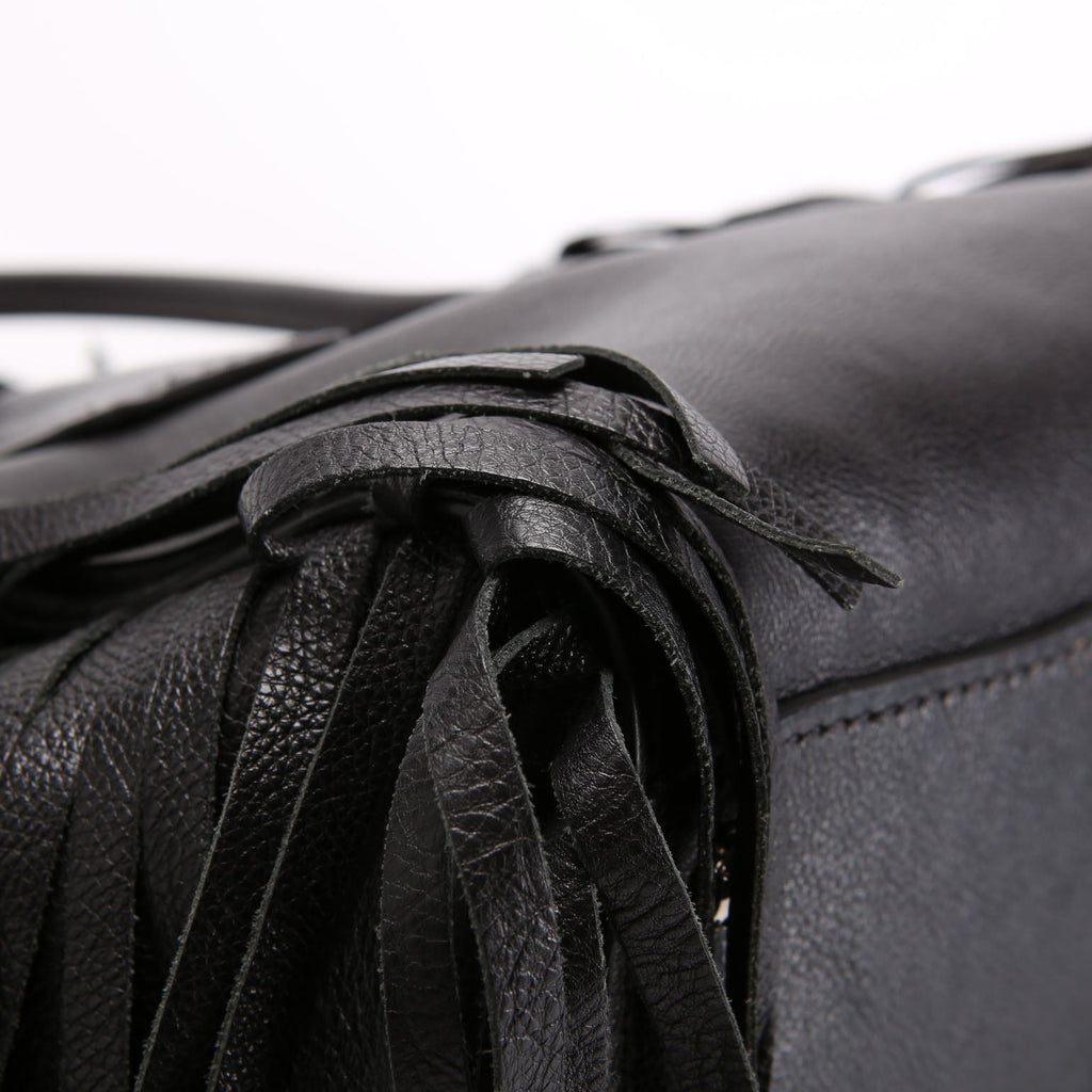 BN2619 Glace Calfskin Fringe Twin Pocket Tote Black