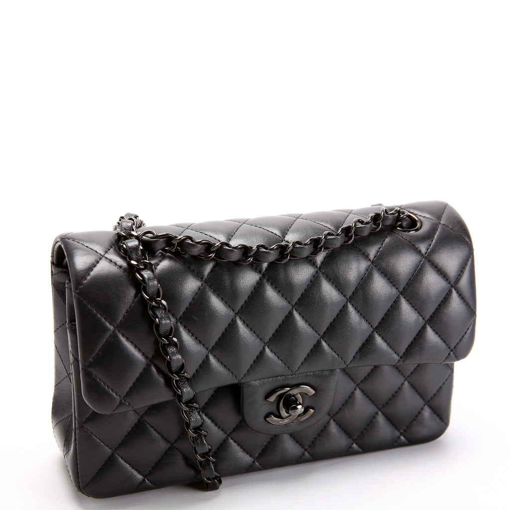 Classic Flap Small Lambskin RFID Black