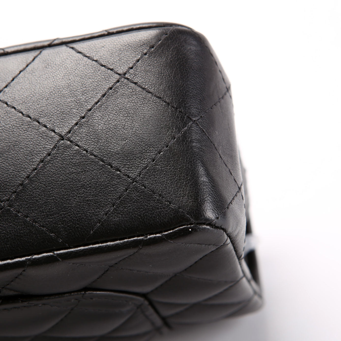 Classic Flap Small Lambskin RFID Black