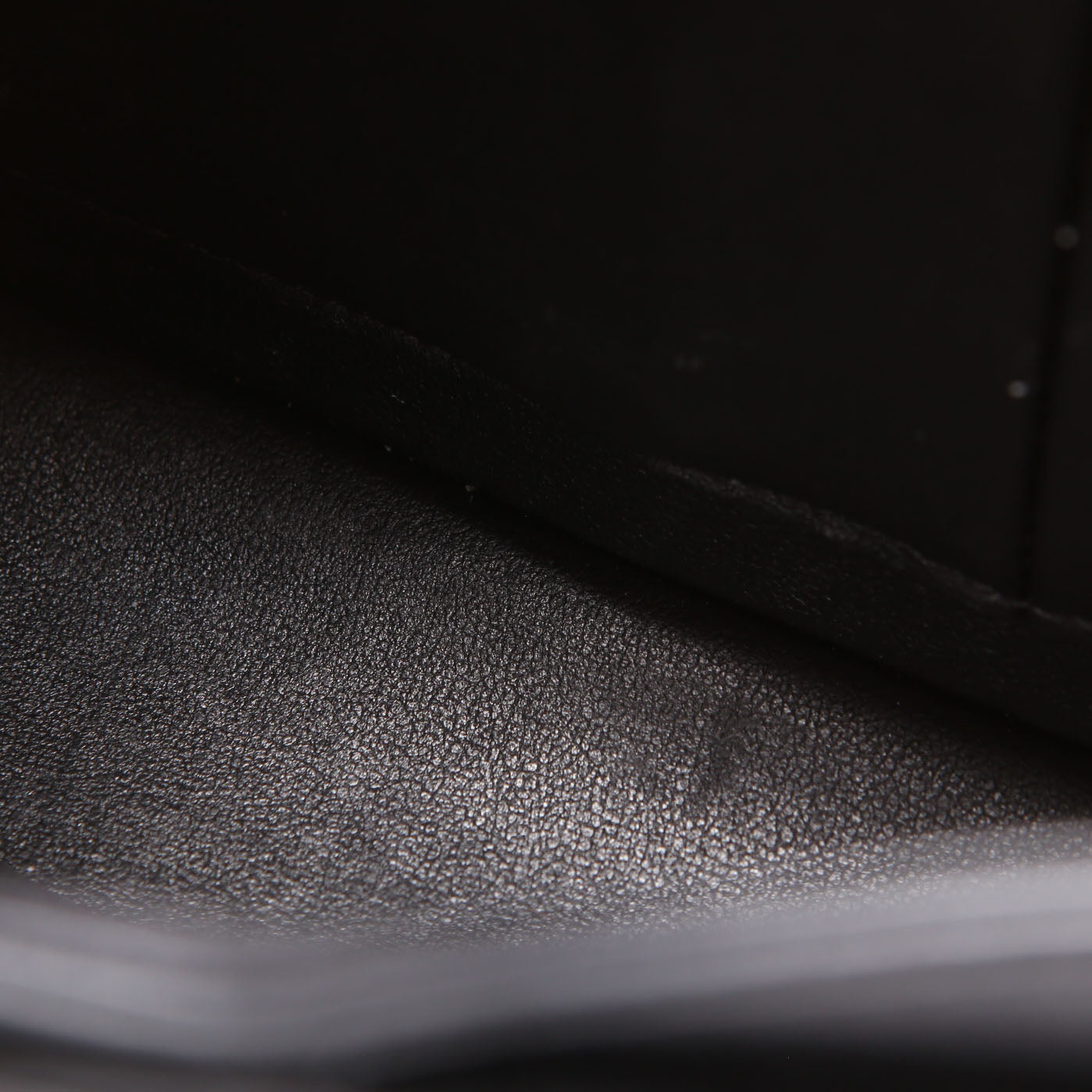 Classic Flap Small Lambskin RFID Black