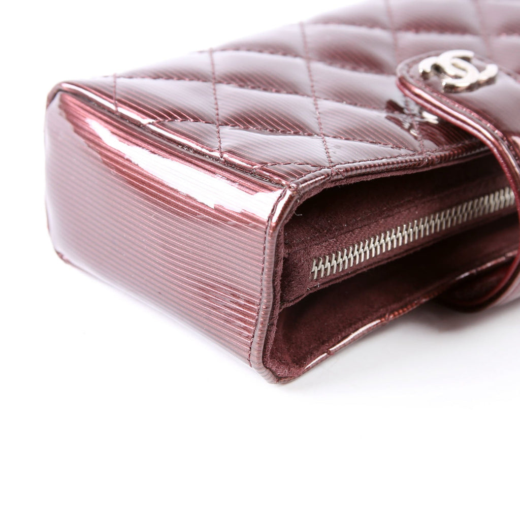 CC Phone Holder Patent 16M Burgundy
