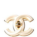 CC Pearl Turnlock Brooch Gold/Pearl
