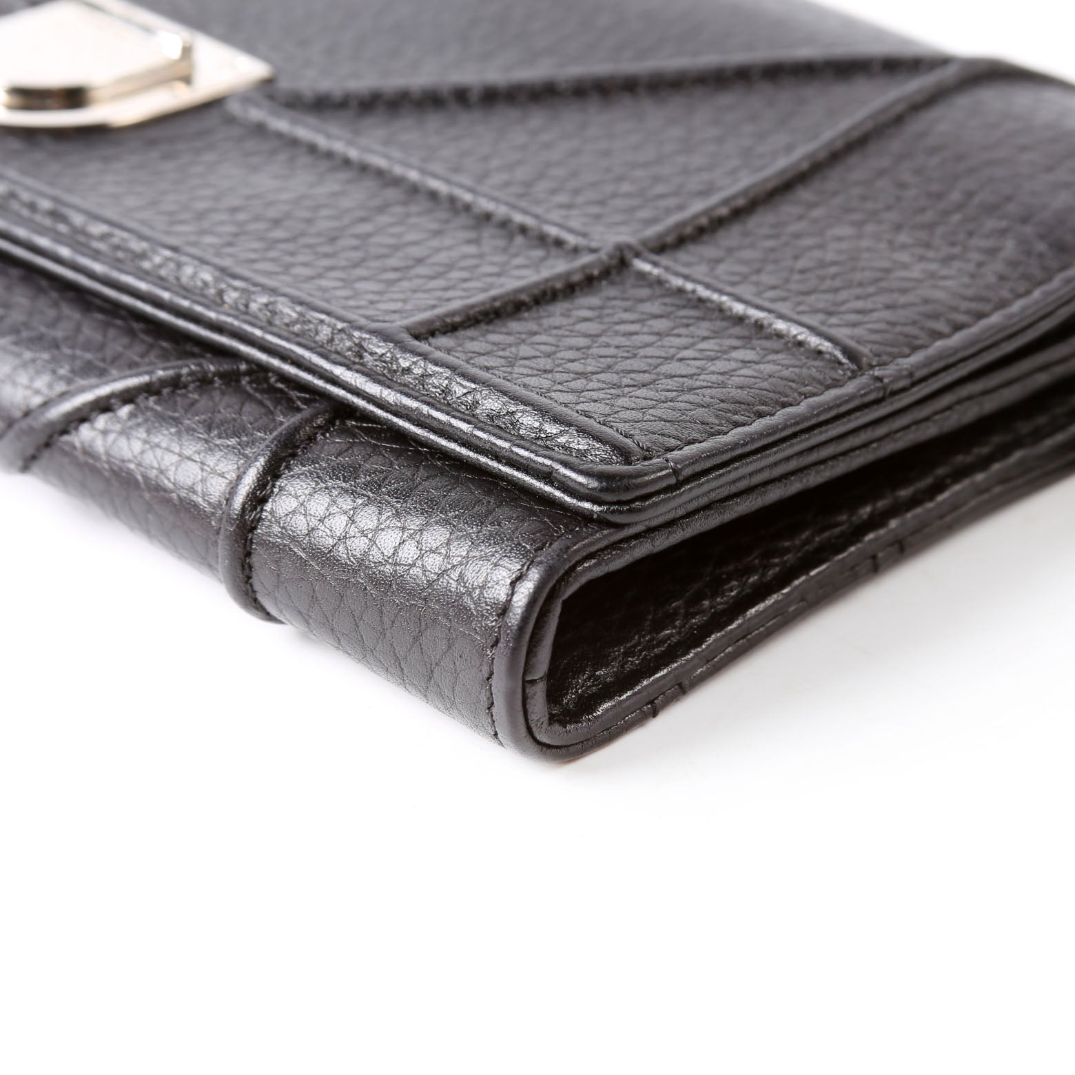 Dior Diorama Wallet On A Chain Grain Calfskin