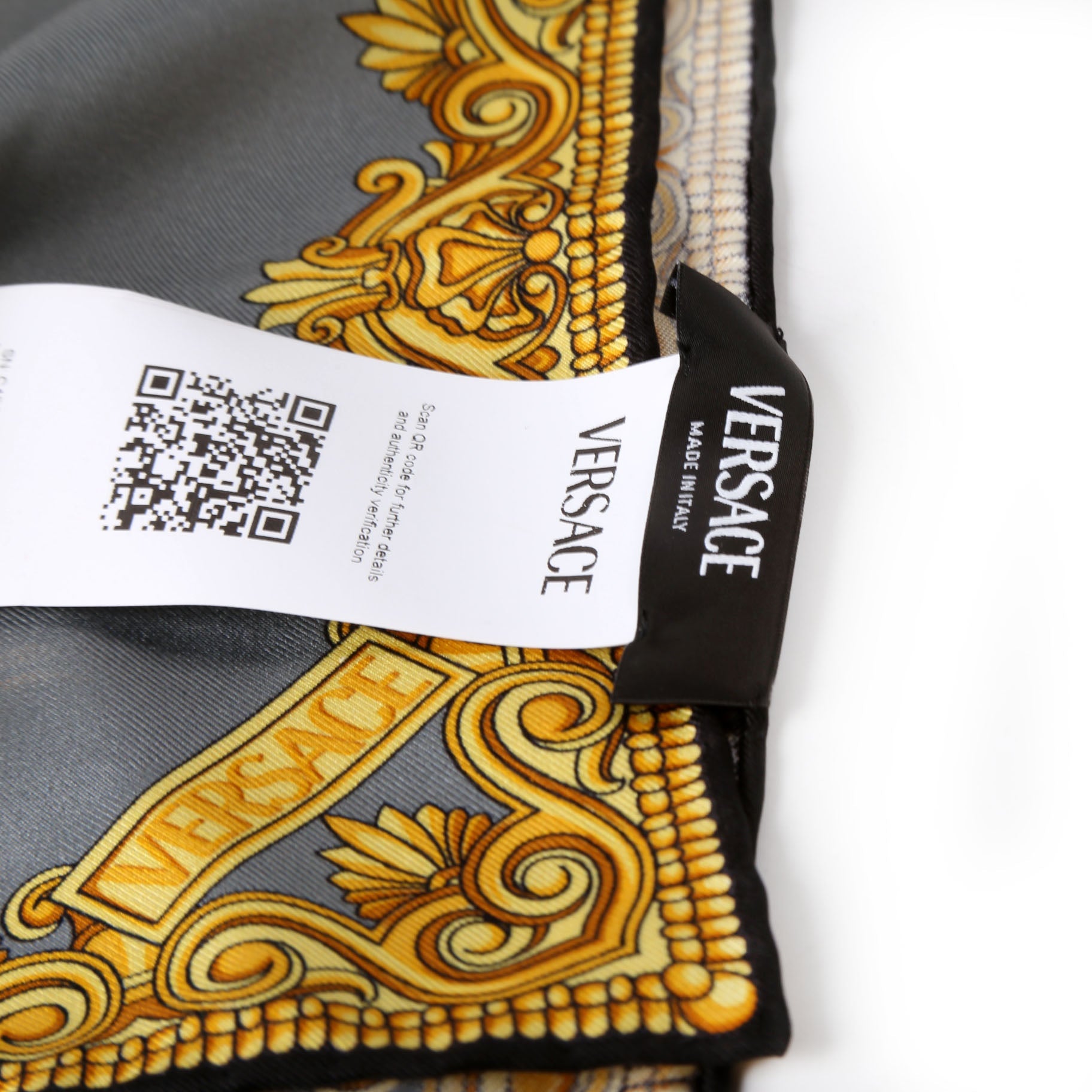 Barocco Cheetah Square Silk Scarf Grey/Gold