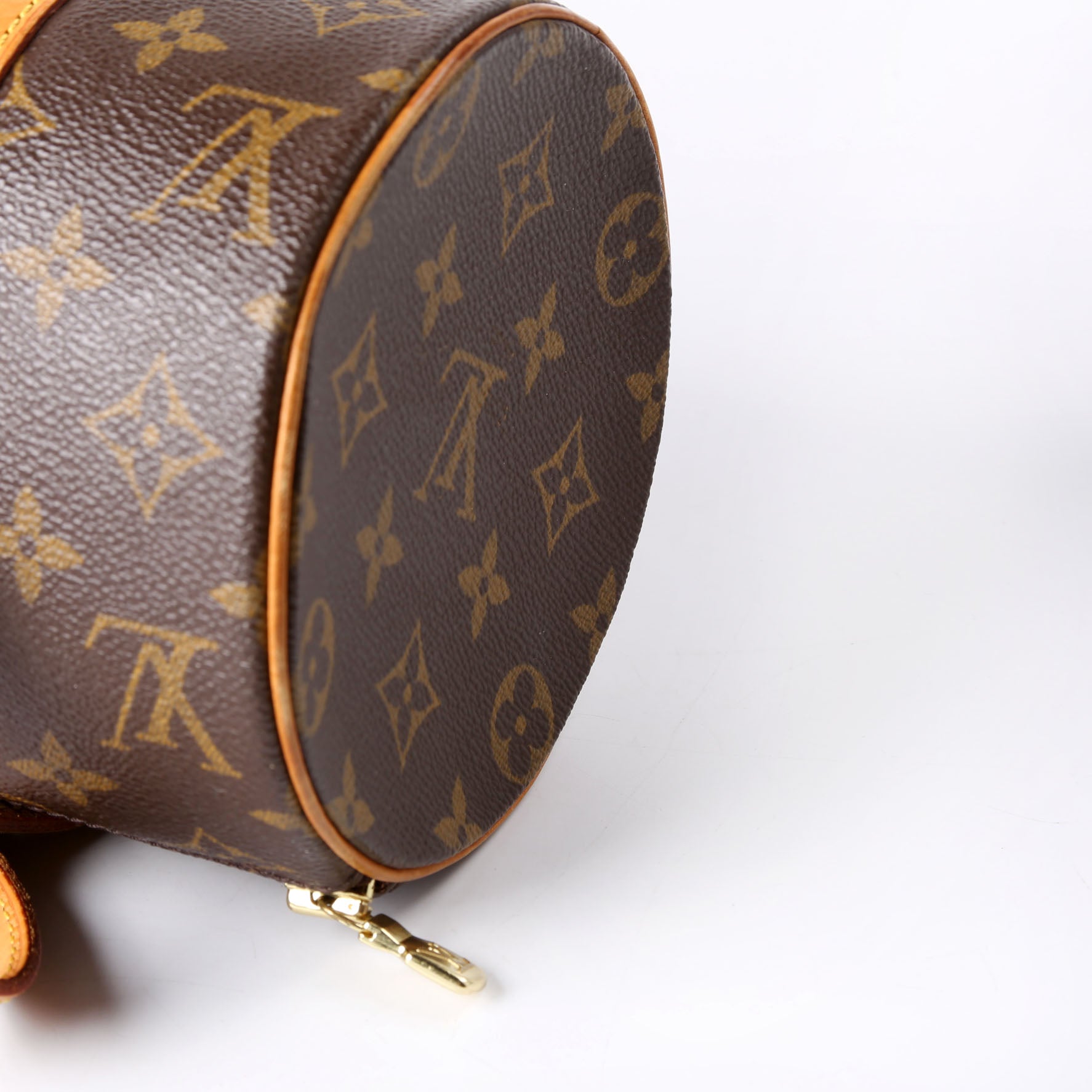 Papillon 26 10.5IN Monogram