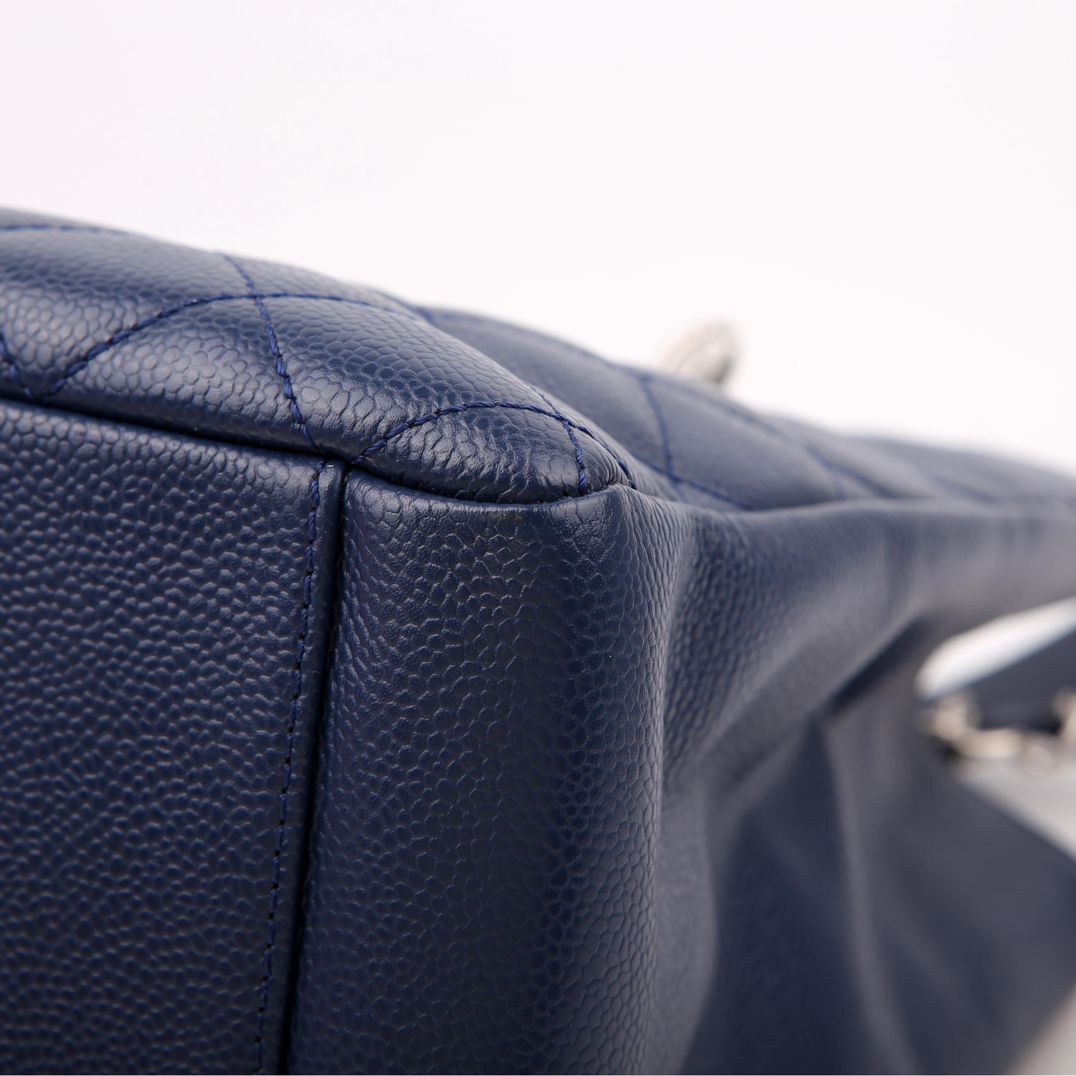 Grand Shopping Tote Caviar Blue