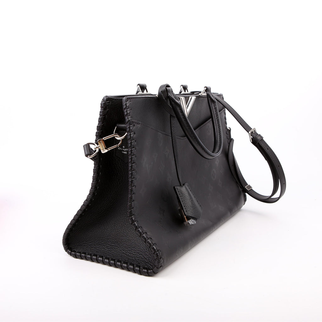 Very Zipped Tote Black