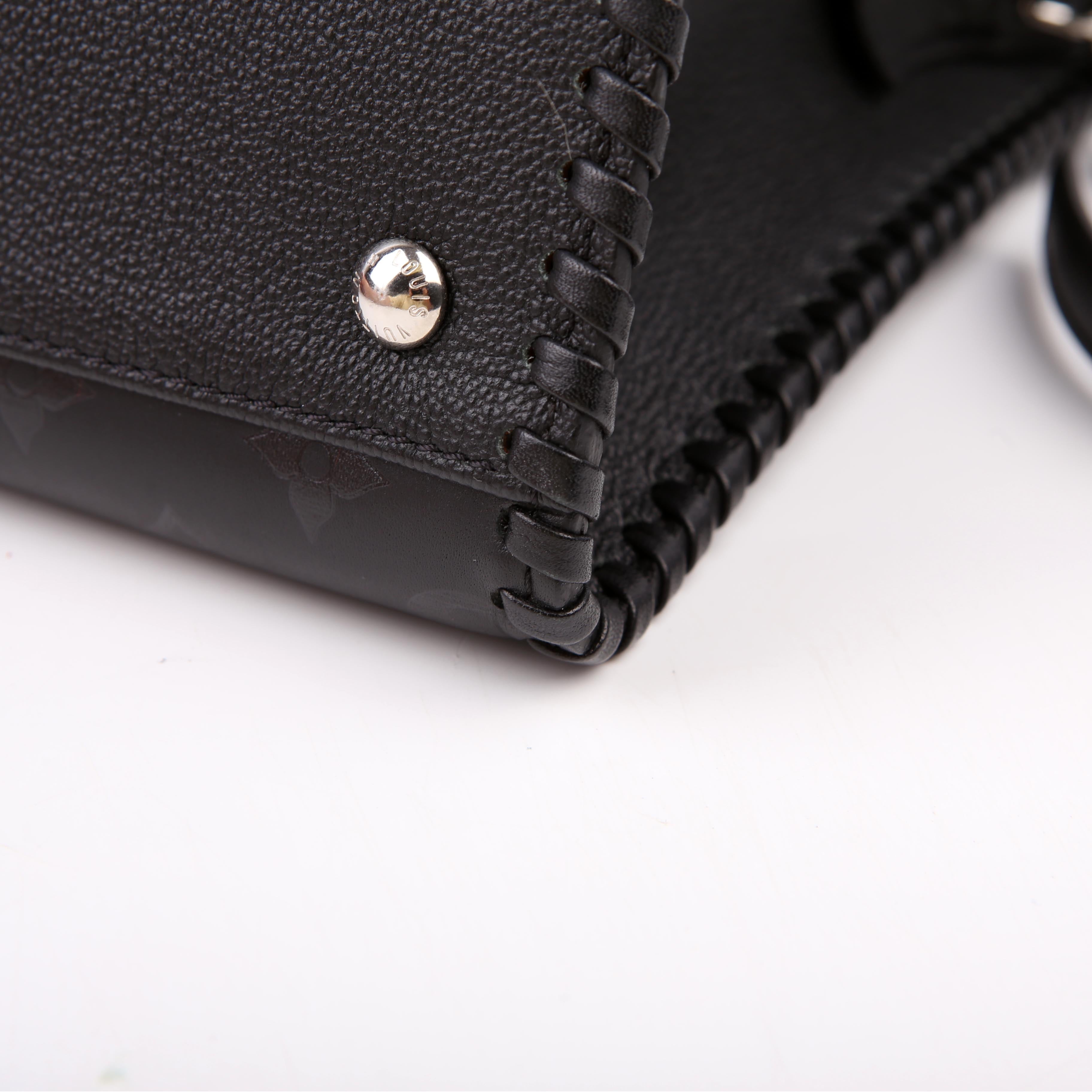 Very Zipped Tote Black