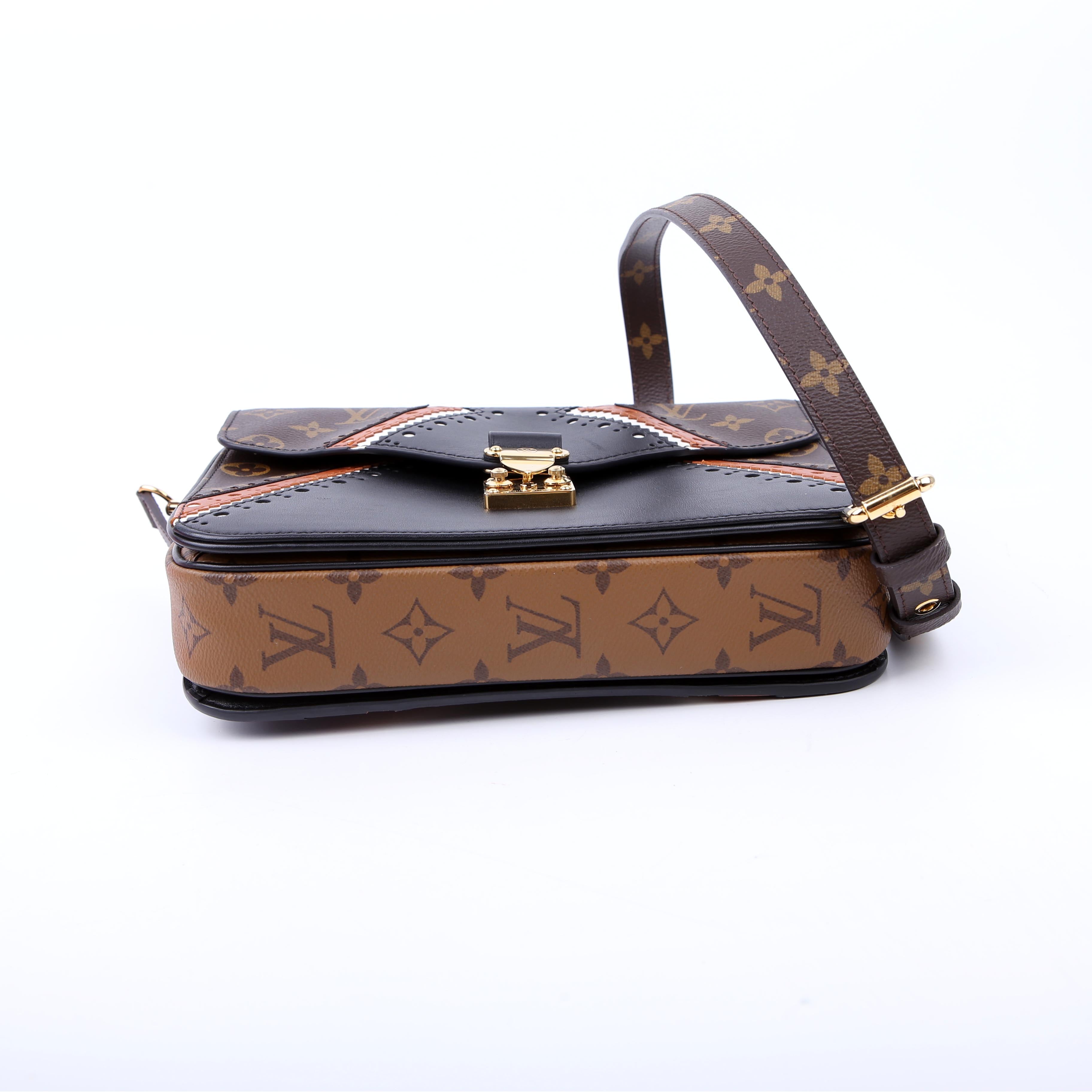 Pochette Metis Monogram Brogue Black/Brown