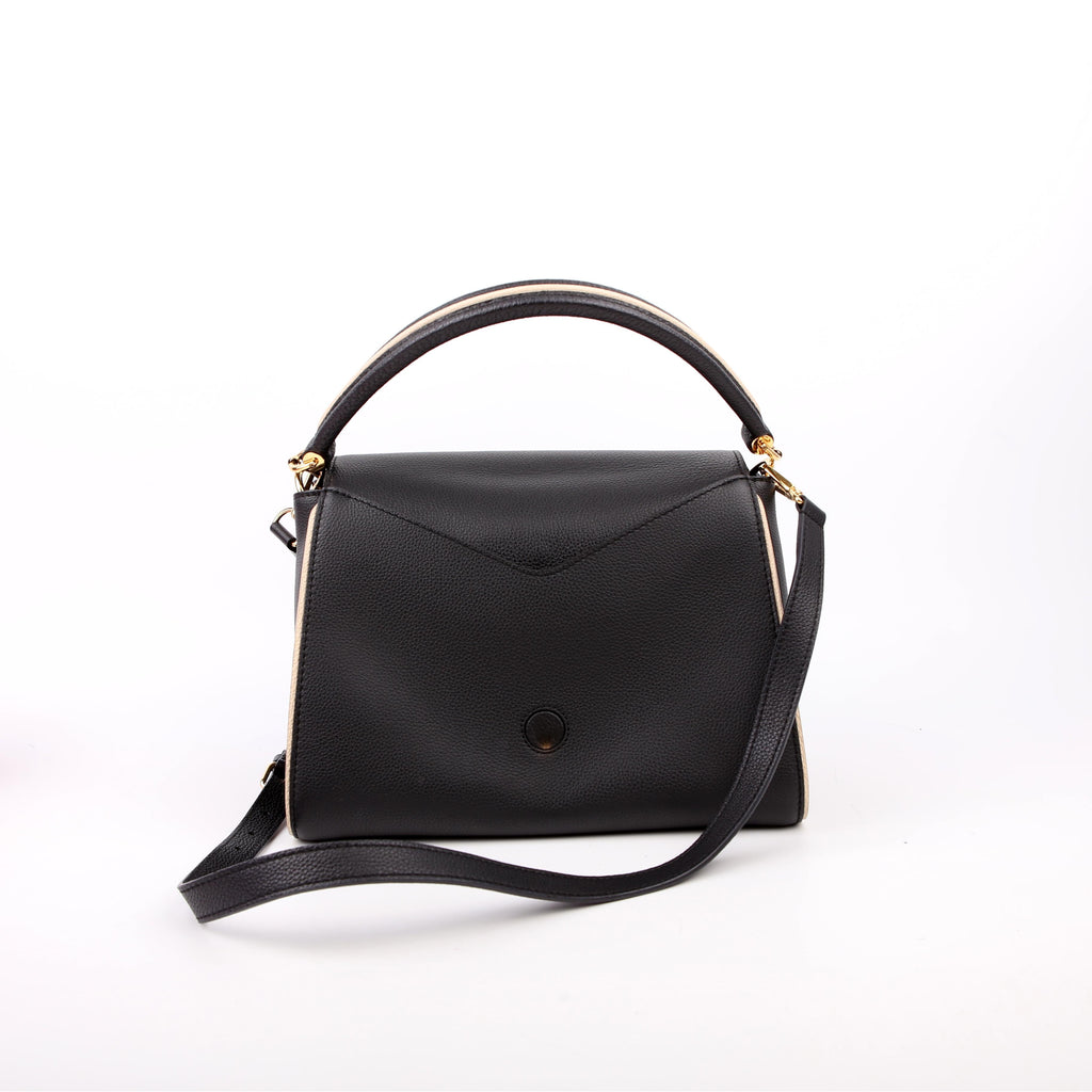 Double V Leather Black