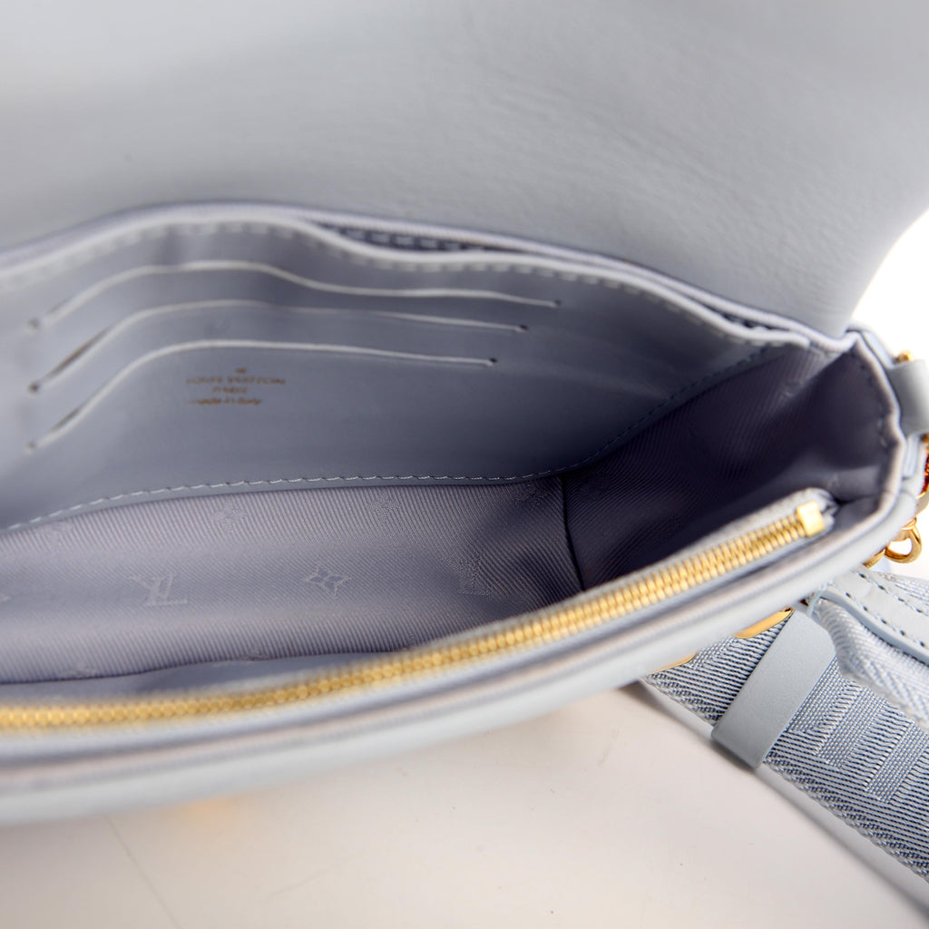 Wallet On Strap Bubblegram Blue