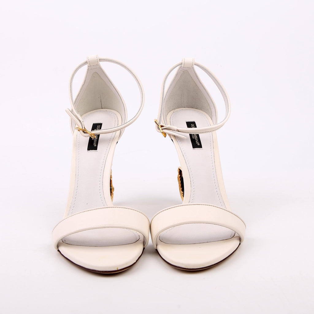 Sculpted Baroque Logo Heels Size 40.5 White/Gold