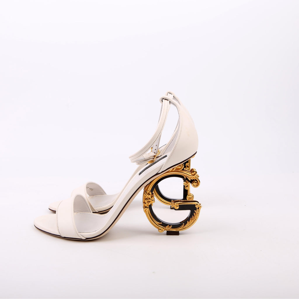 Sculpted Baroque Logo Heels Size 40.5 White/Gold