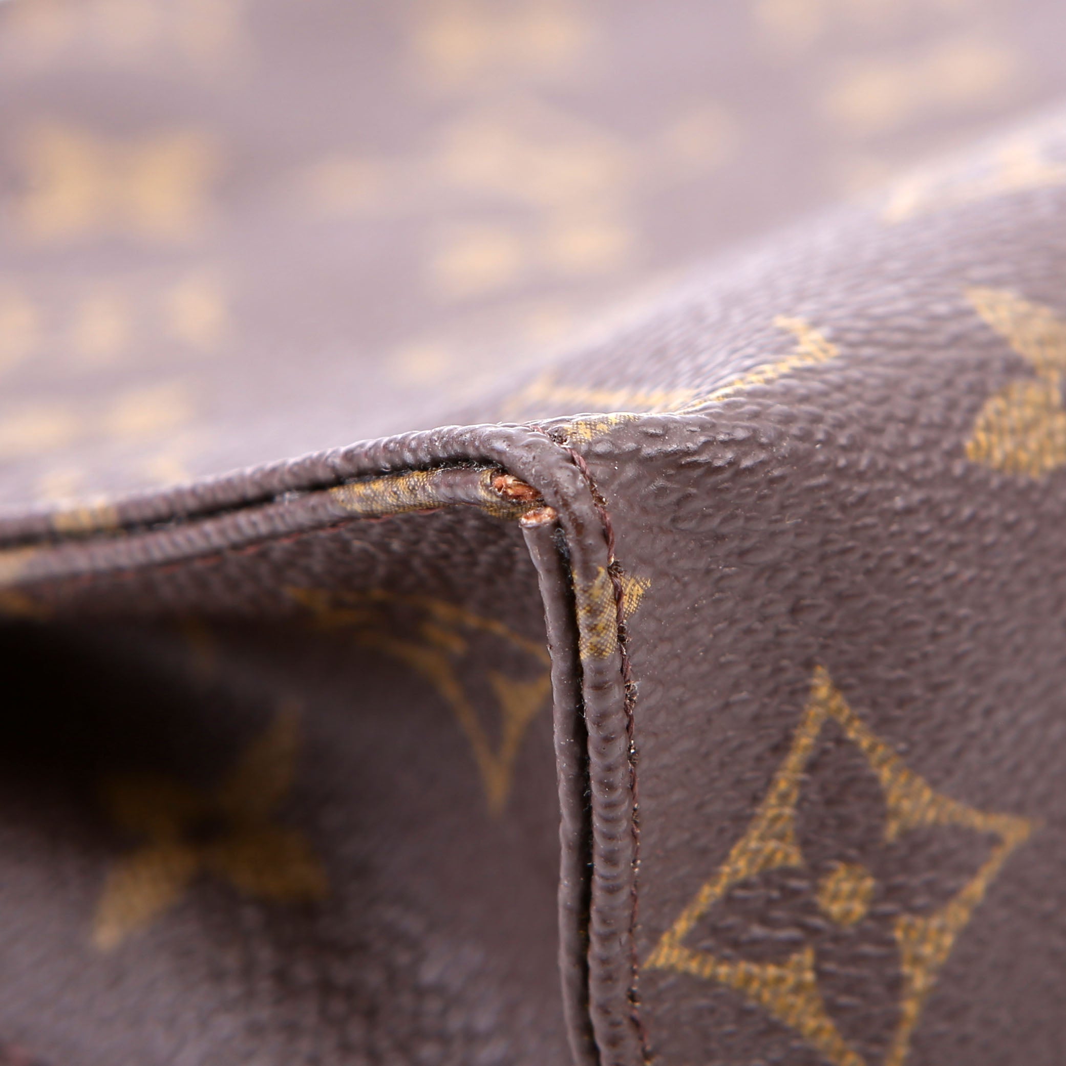 Toiletry Pouch 19 Monogram Newer