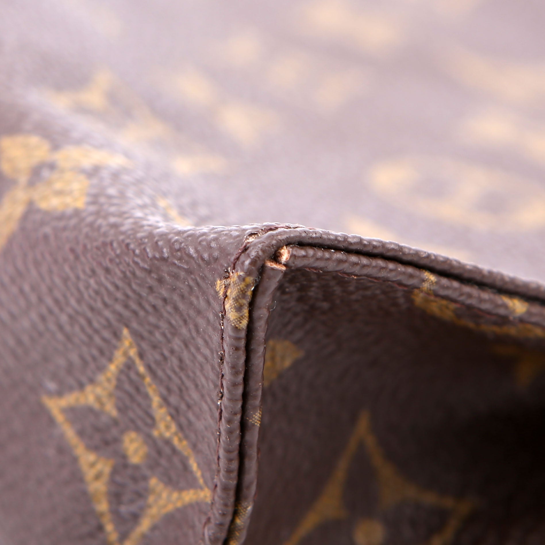 Toiletry Pouch 19 Monogram Newer