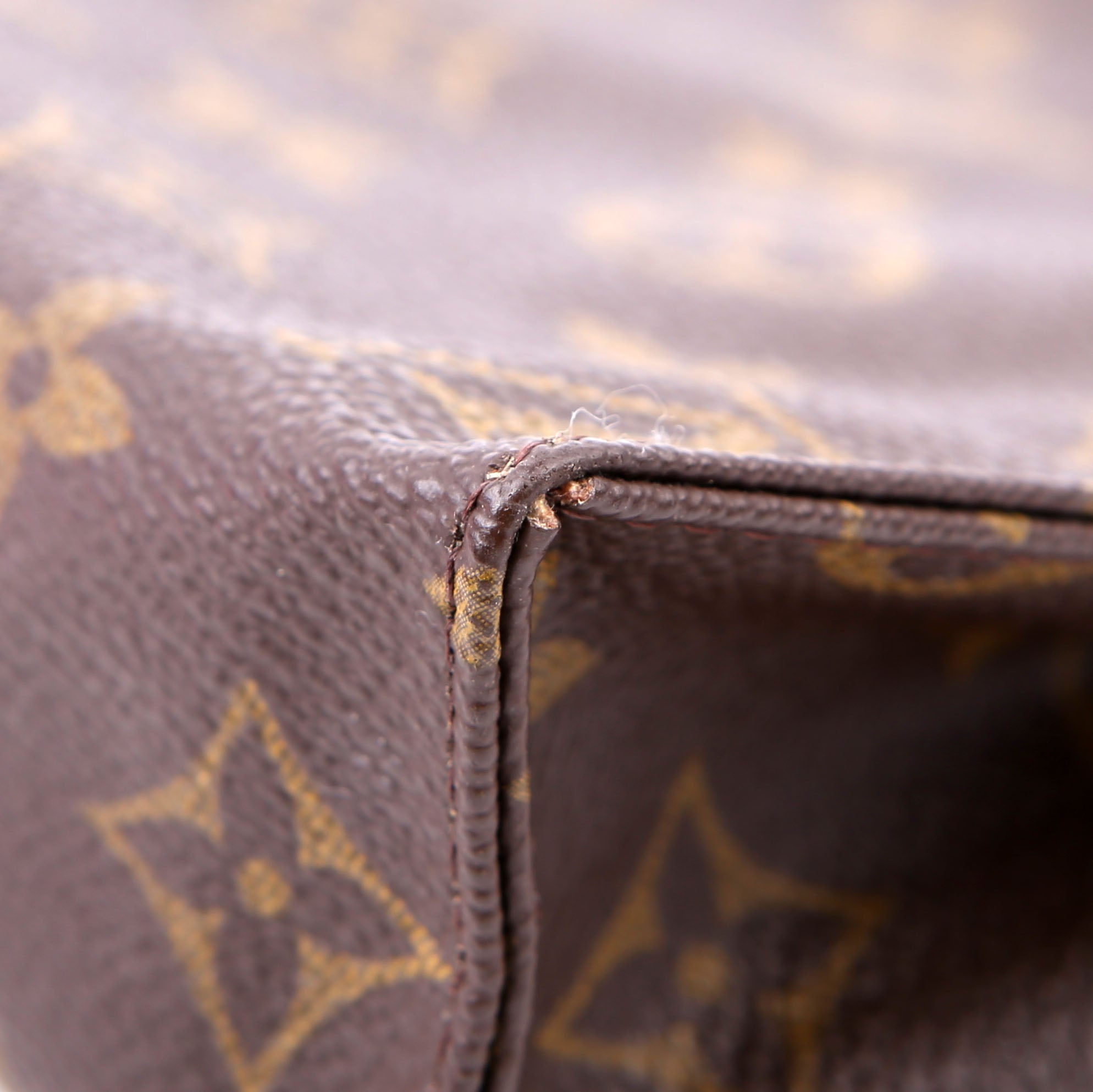 Toiletry Pouch 19 Monogram Newer