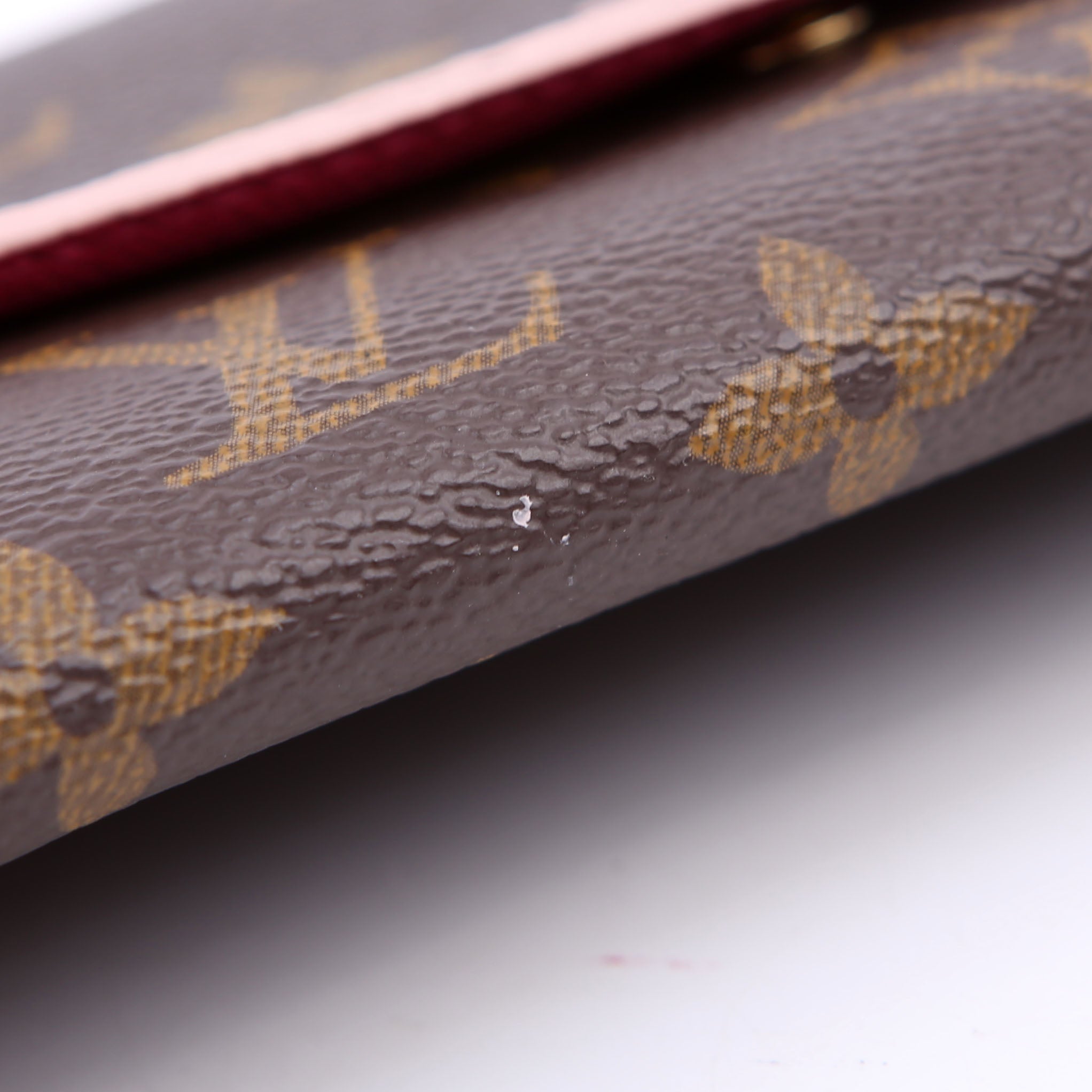 Emilie Wallet Flower