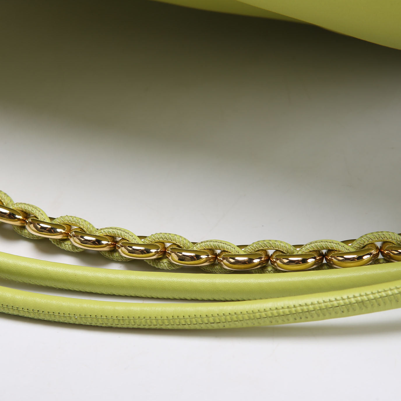 Flamenco Knot Clutch Medium Lambskin Green