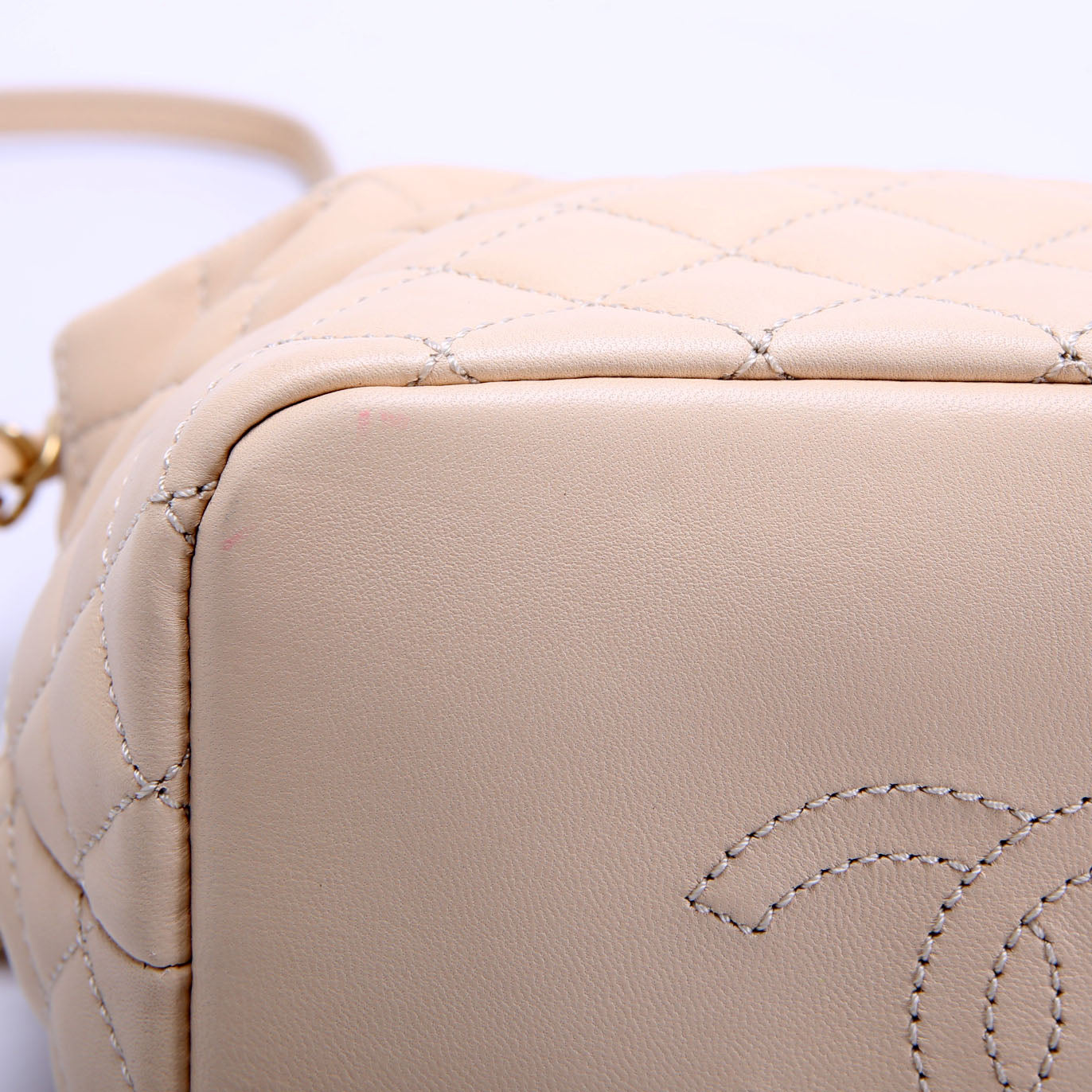Quilted Mini Hobo 19M Cream