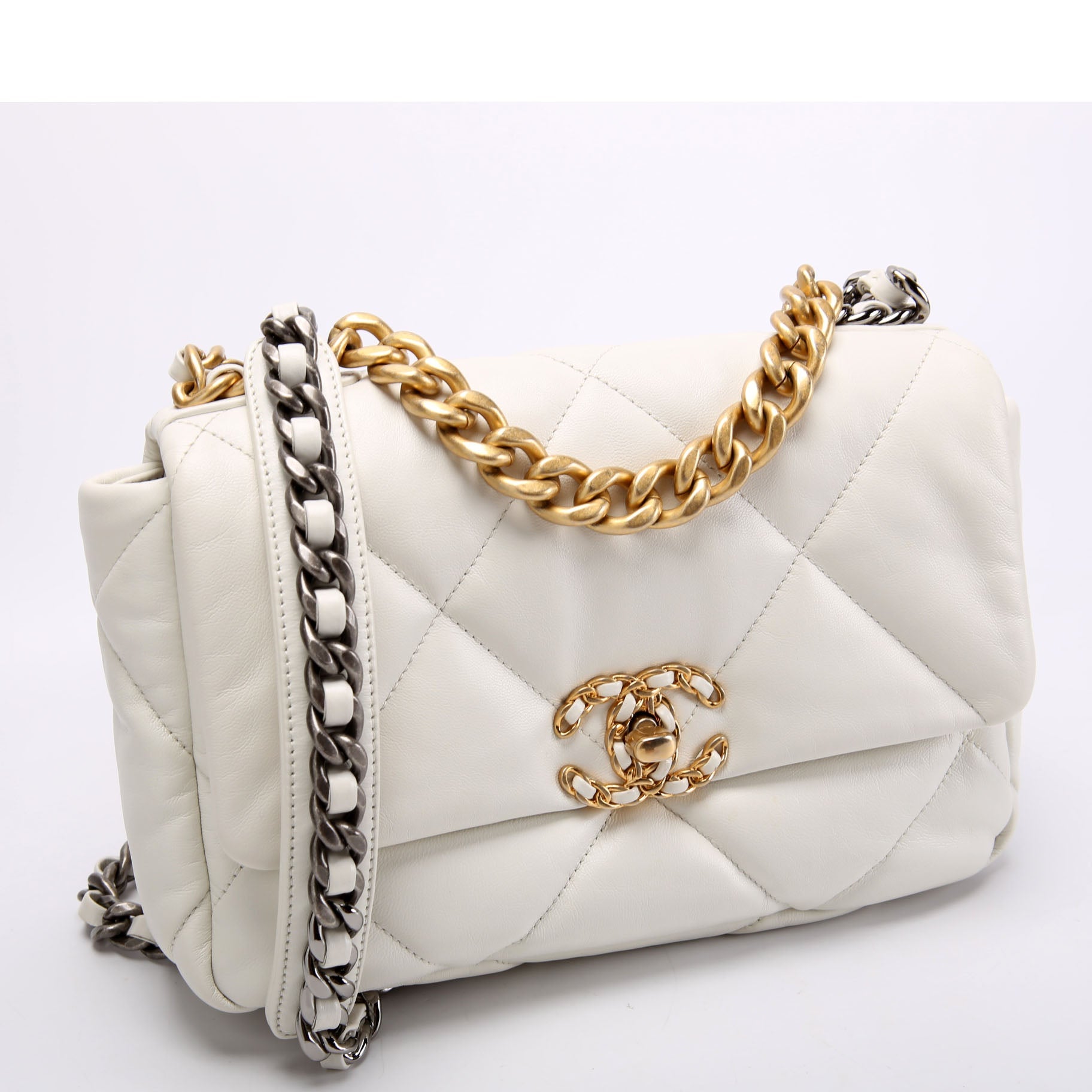 Quilted Lambskin 19 Small Flap 31M