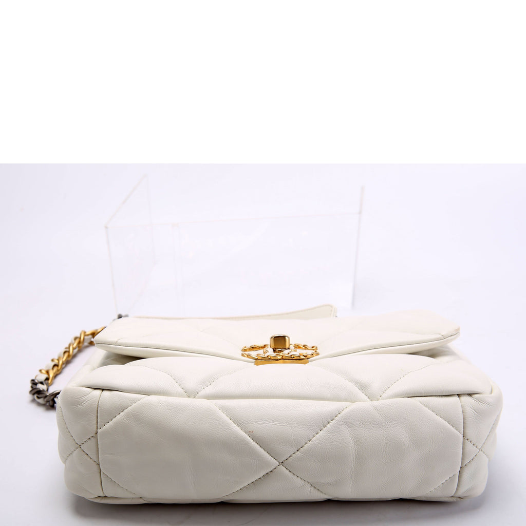 Quilted Lambskin 19 Small Flap 31M