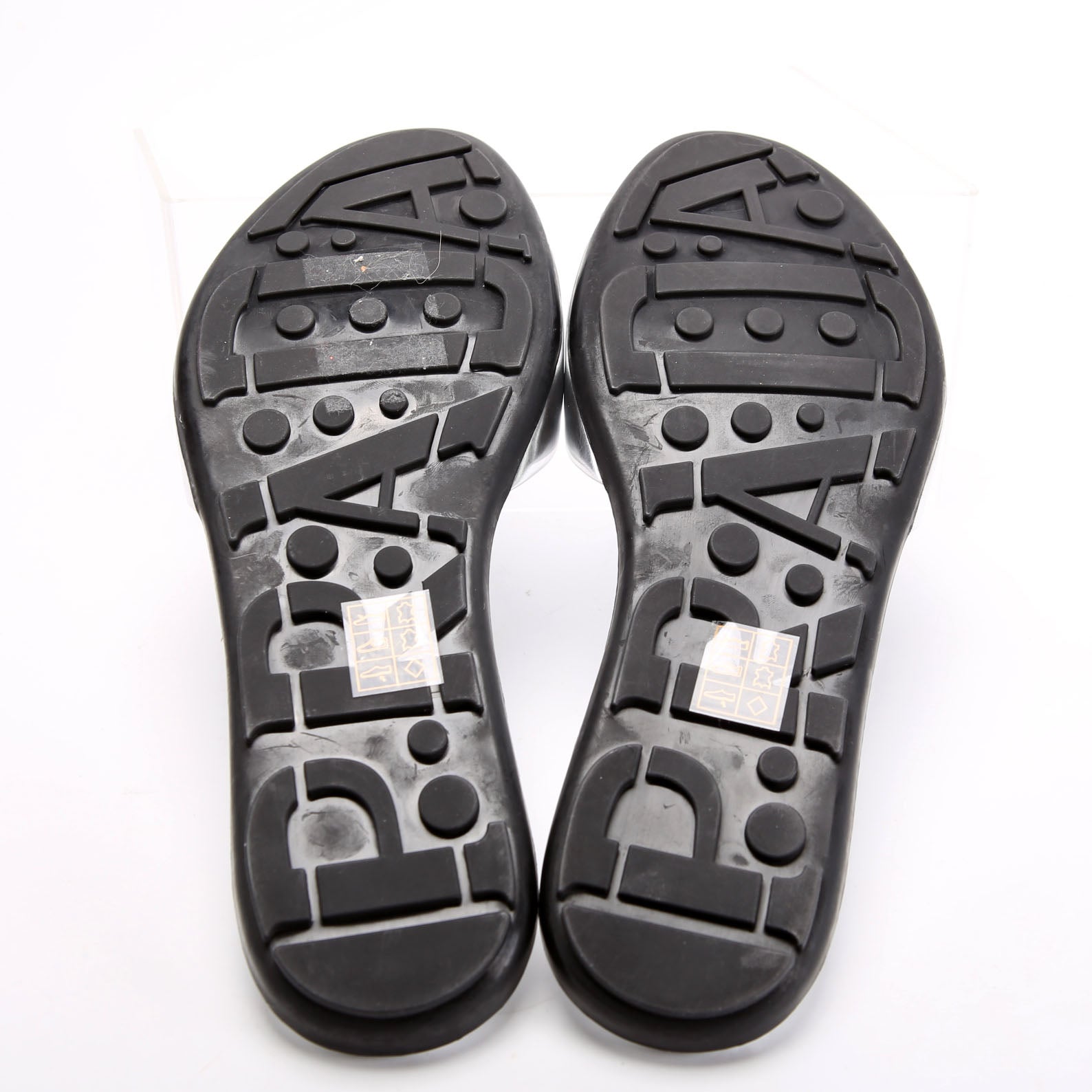 Patent Bow Slide Sandals Size 40 Silver
