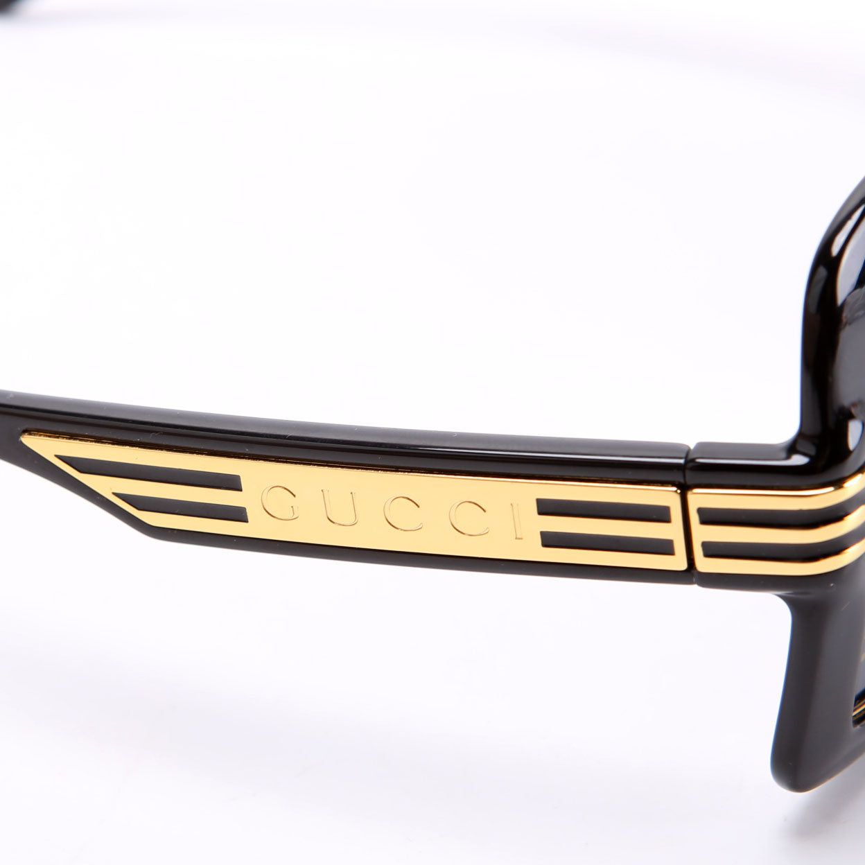 GG0900S Acetate Shield Sunglasses Black/Gold