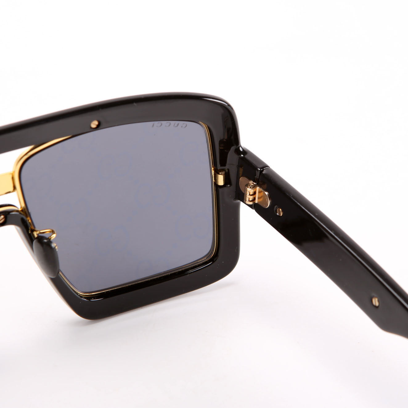 GG0900S Acetate Shield Sunglasses Black/Gold