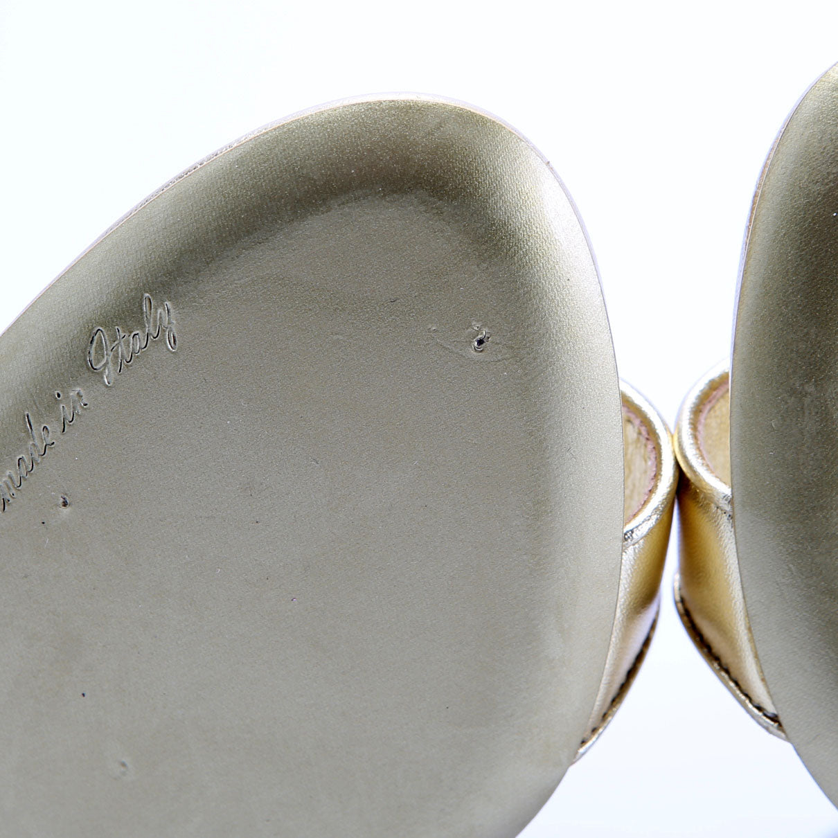 Sculpted Baroque Logo Heels Size 40 Gold