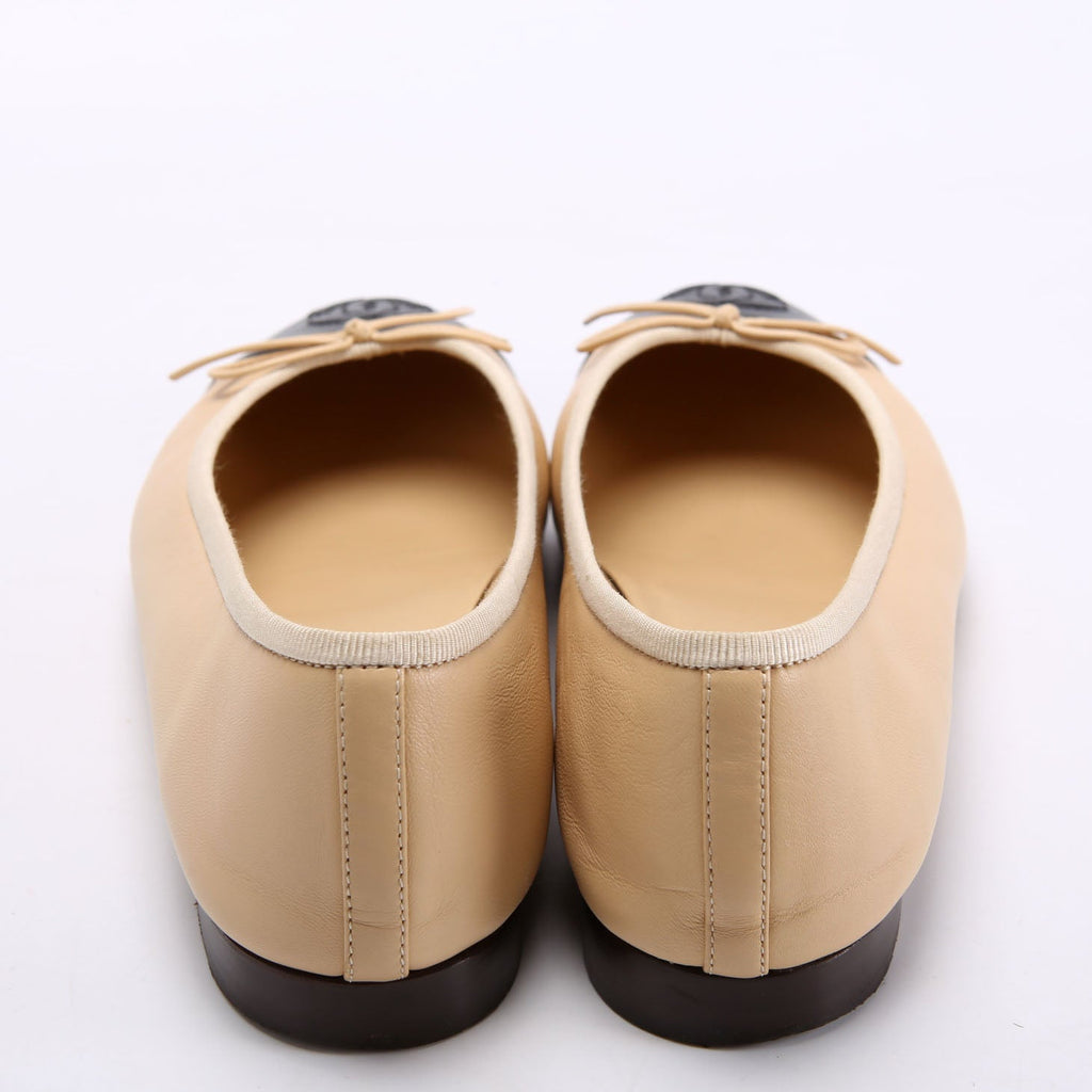 Cap Toe Ballet Flats Size 37.5 Tan/Black