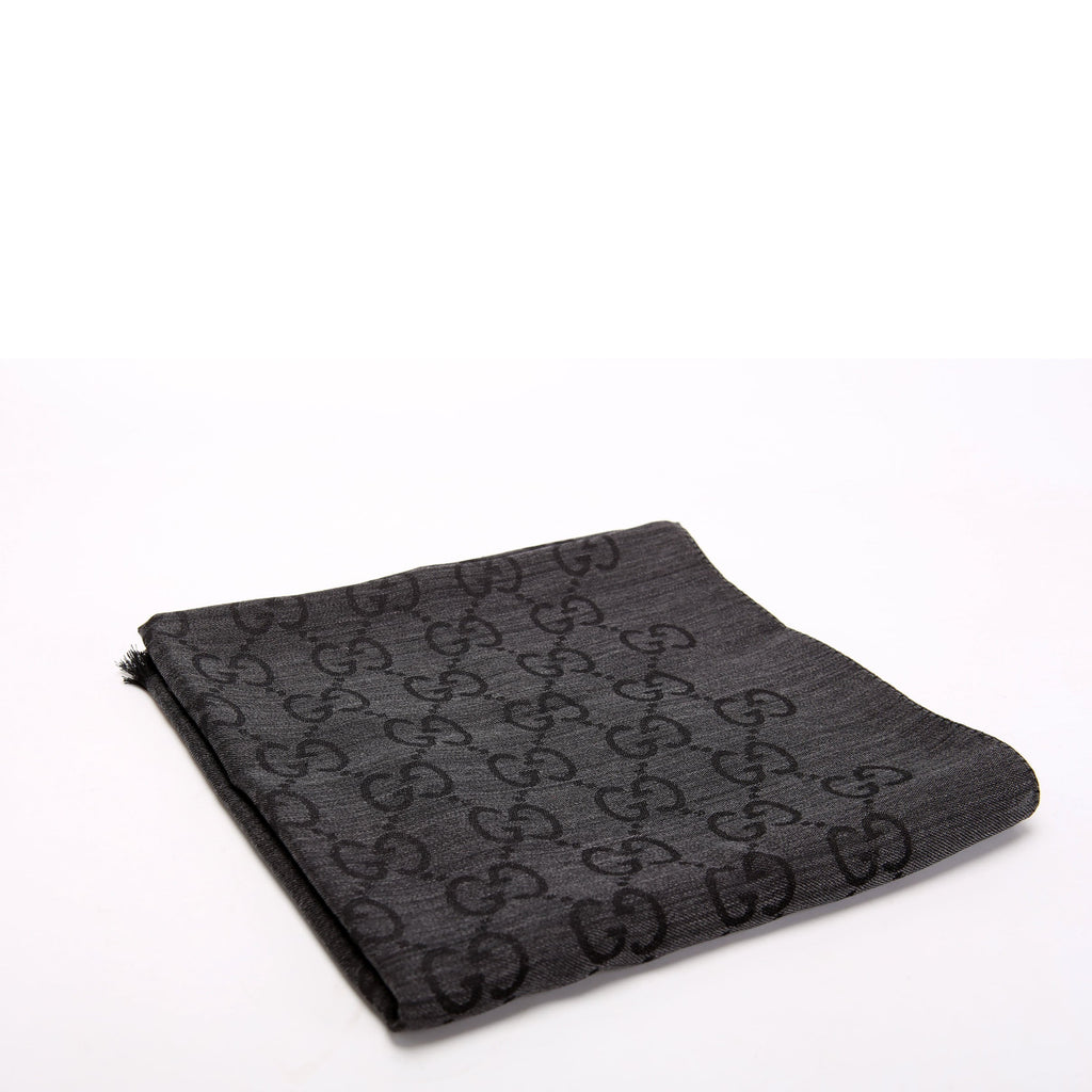 Gucci 165904 GG Jacquard Knit Scarf Grey