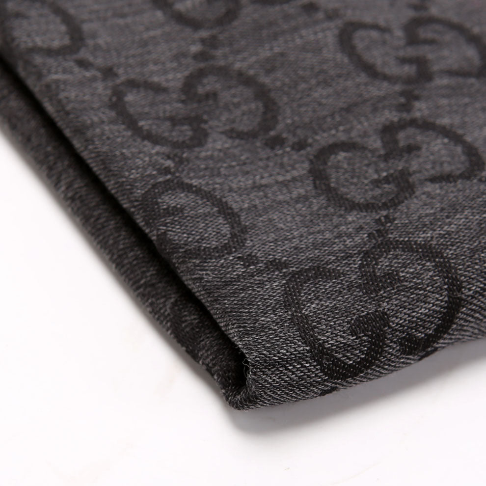 Gucci 165904 GG Jacquard Knit Scarf Grey