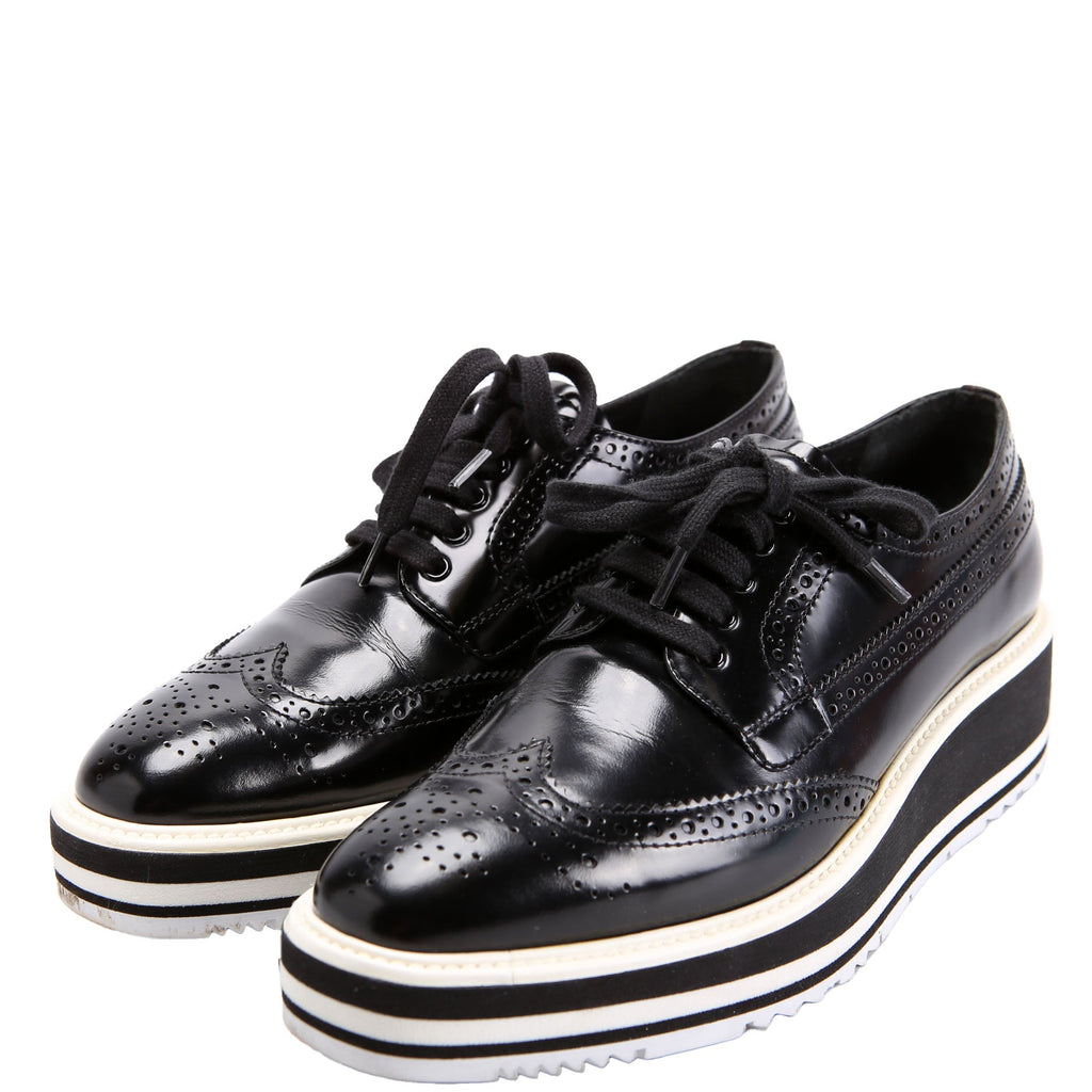 Derby Lace-Up Platform Oxfords Size 38 Black/White