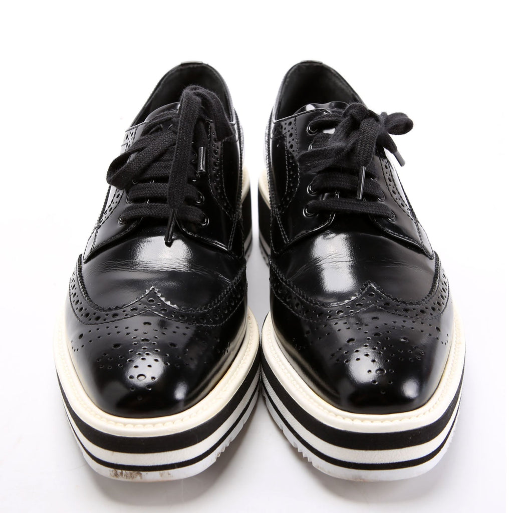 Derby Lace-Up Platform Oxfords Size 38 Black/White