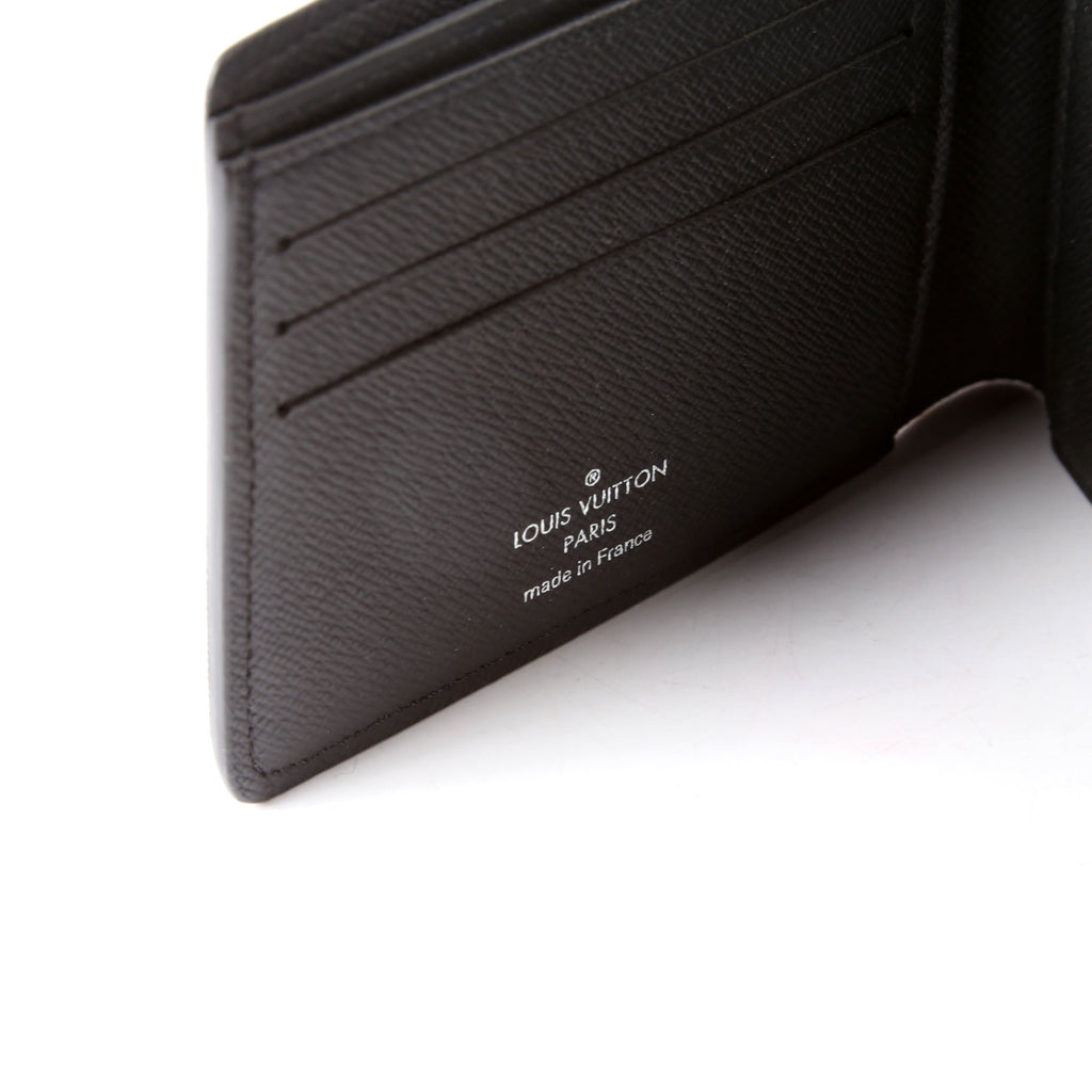 Multiple Wallet Eclipse