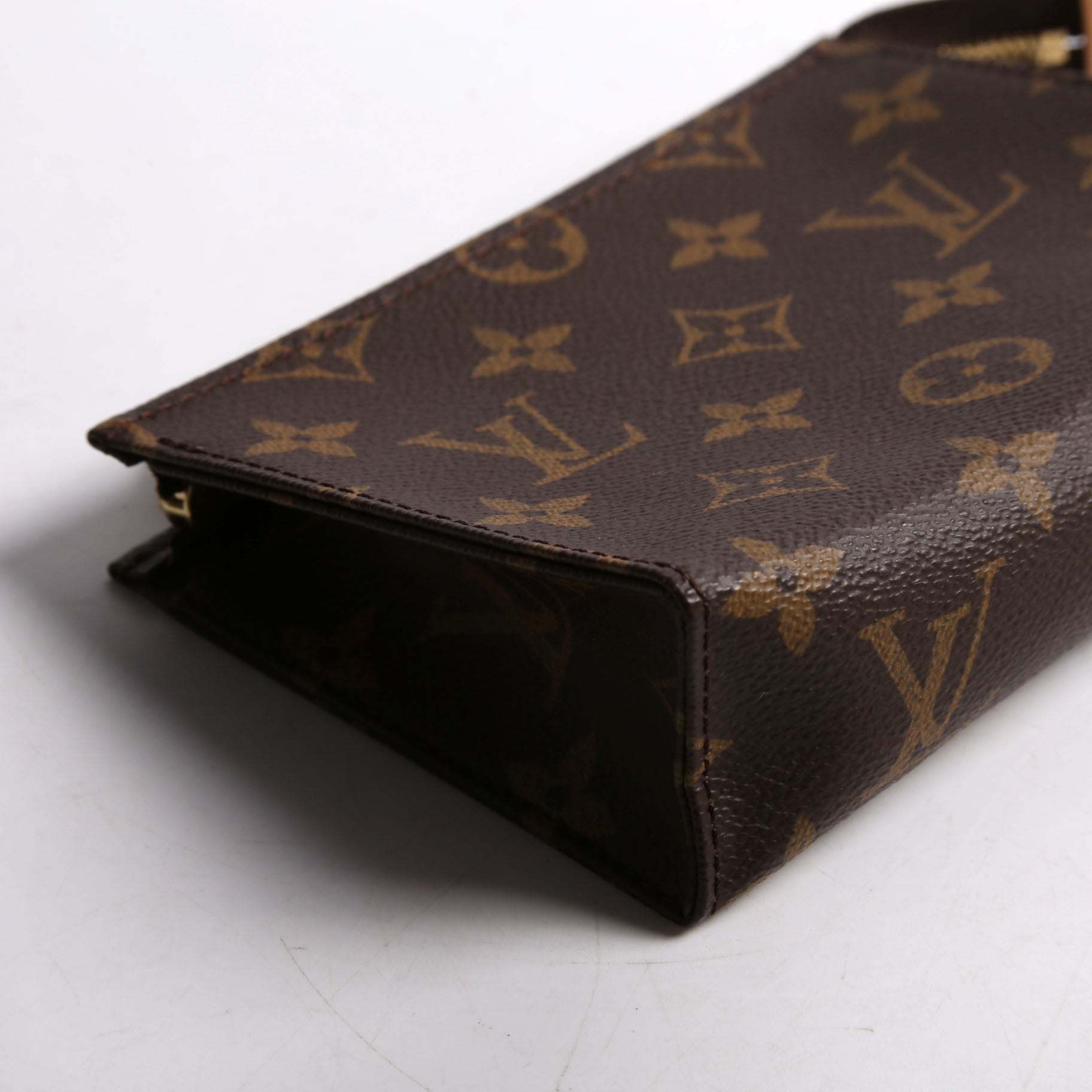 Toiletry Pouch 15 Monogram Newer