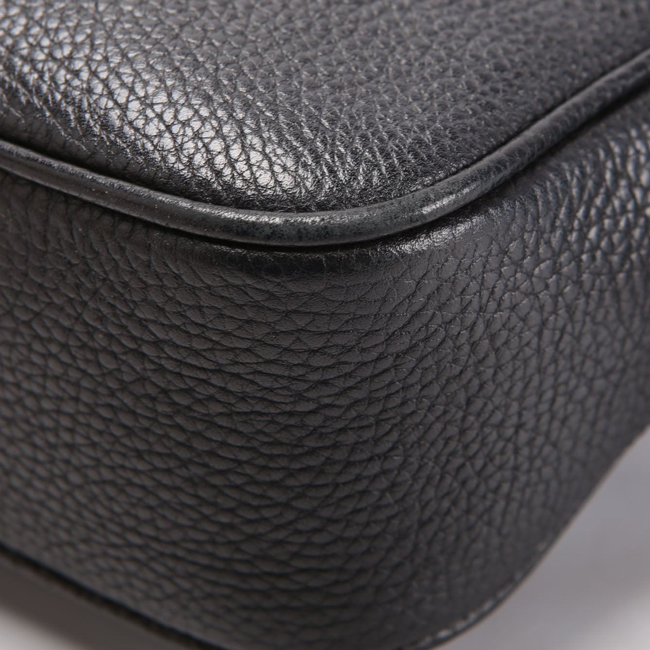 308364 Soho Disco Crossbody Black