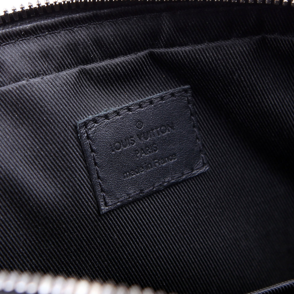 Trio Messenger Reverse Monogram Eclipse