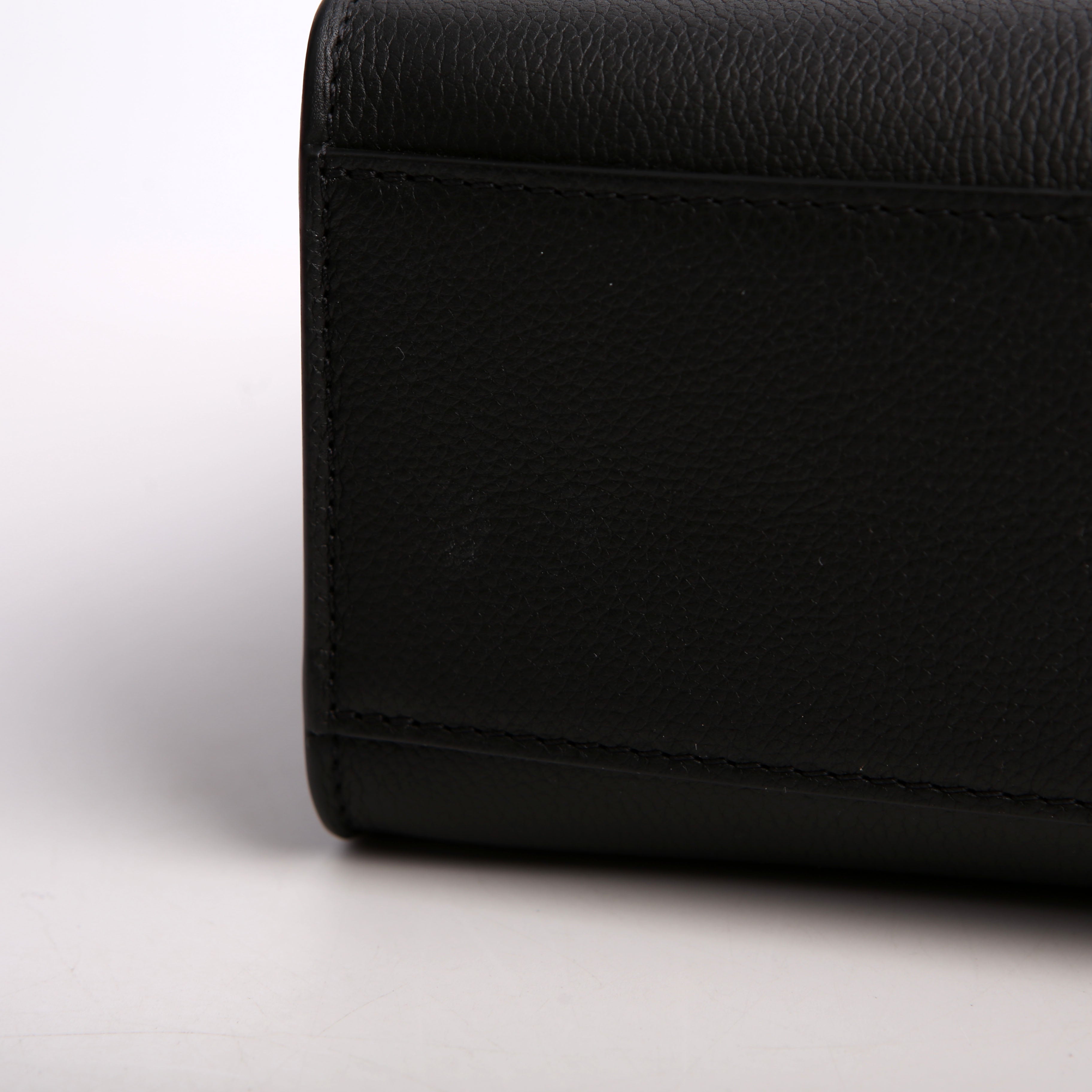 Lock & Go Tote Calfskin Black