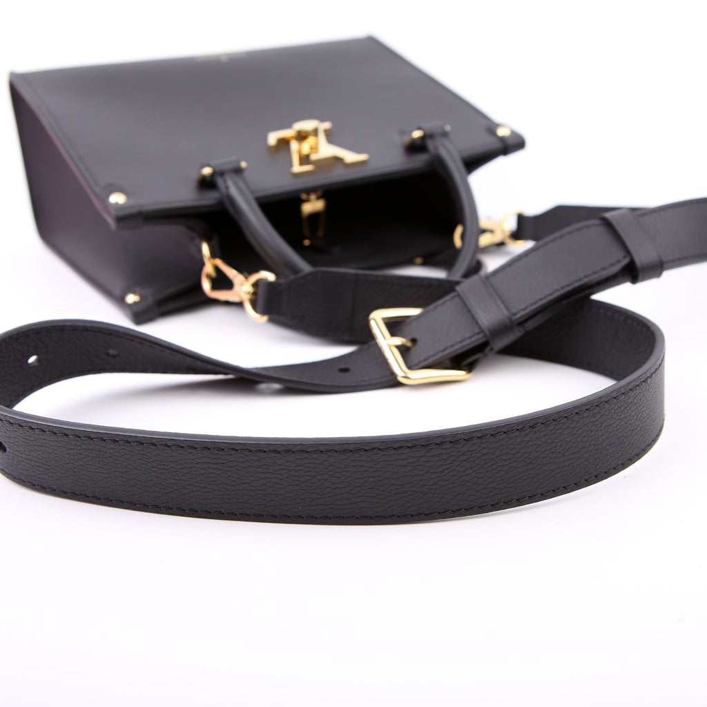 Lock & Go Tote Calfskin Black