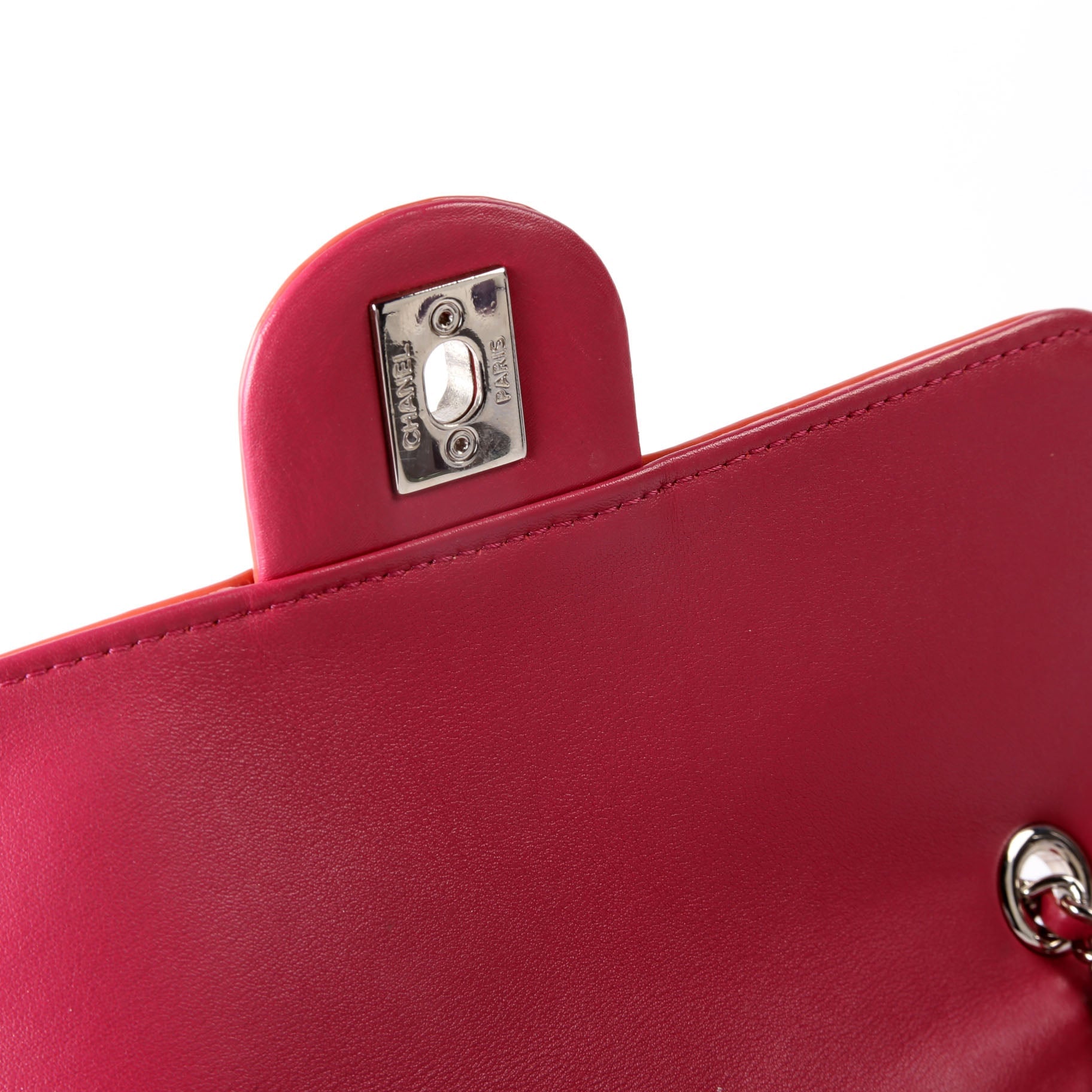Classic Flap Mini Extra Patent 20M Pink