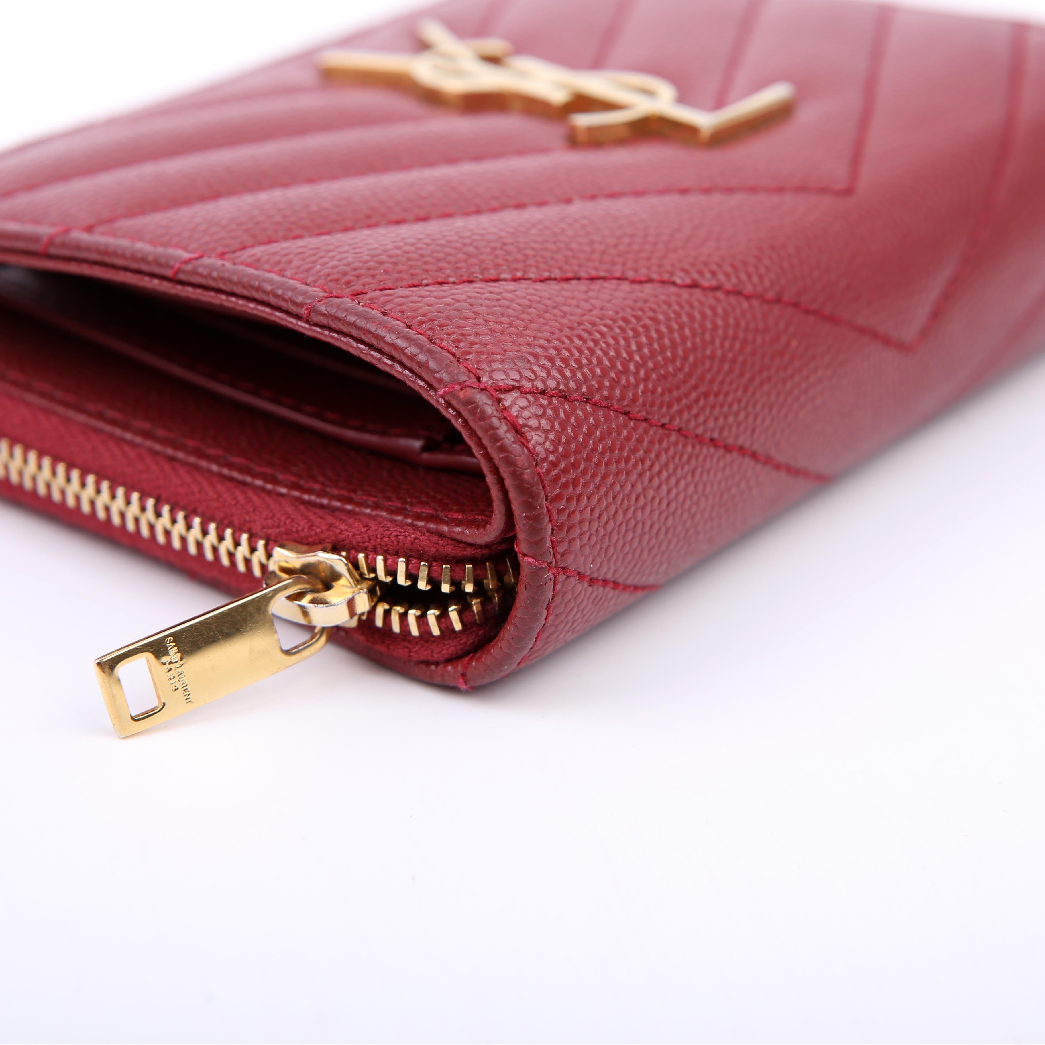 SAINT LAURENT 403723 Cassandre Grain De Poudre Compact Zip Around Wallet Burgundy