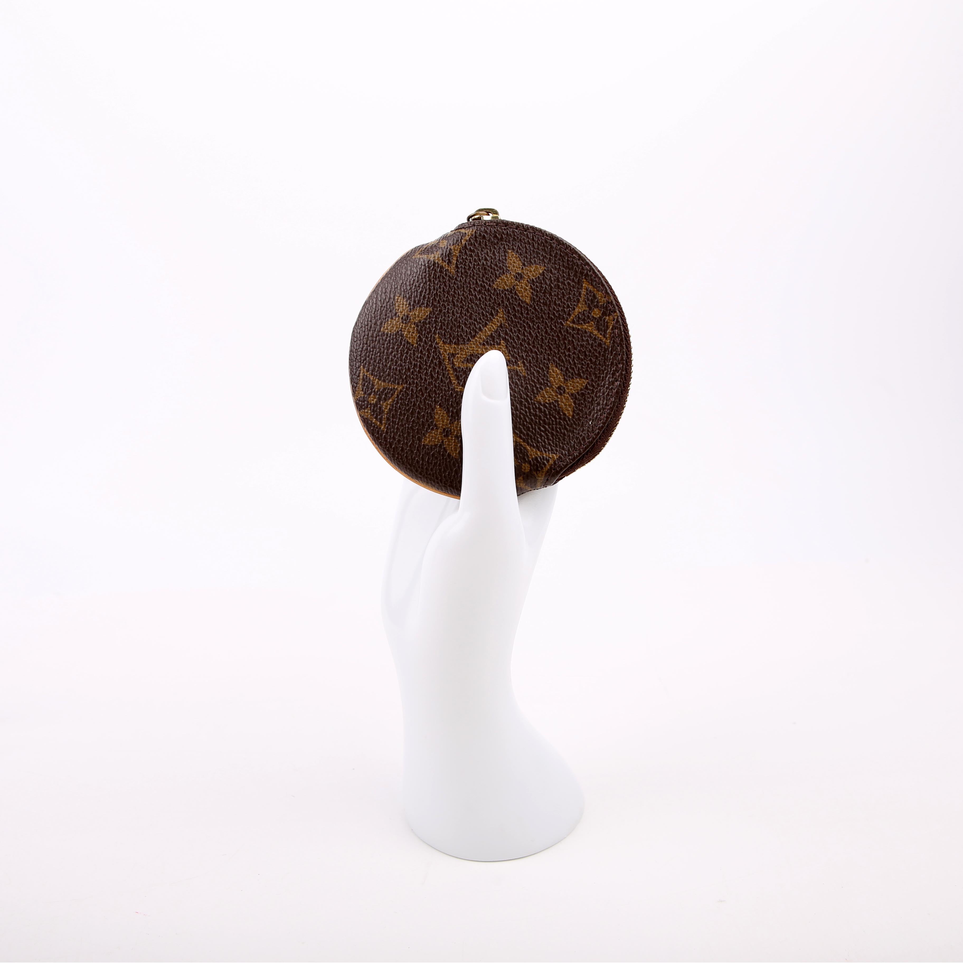 Roun Coin Purse Monogram
