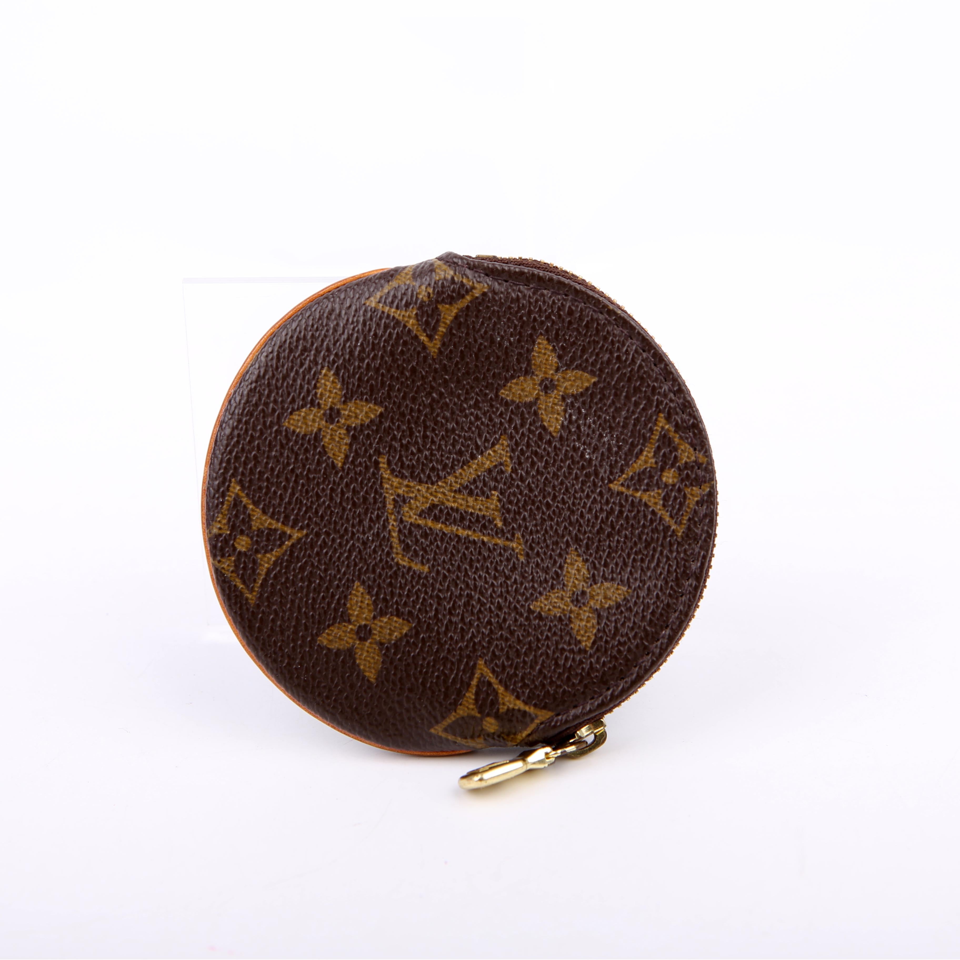 Round Coin Purse Monogram